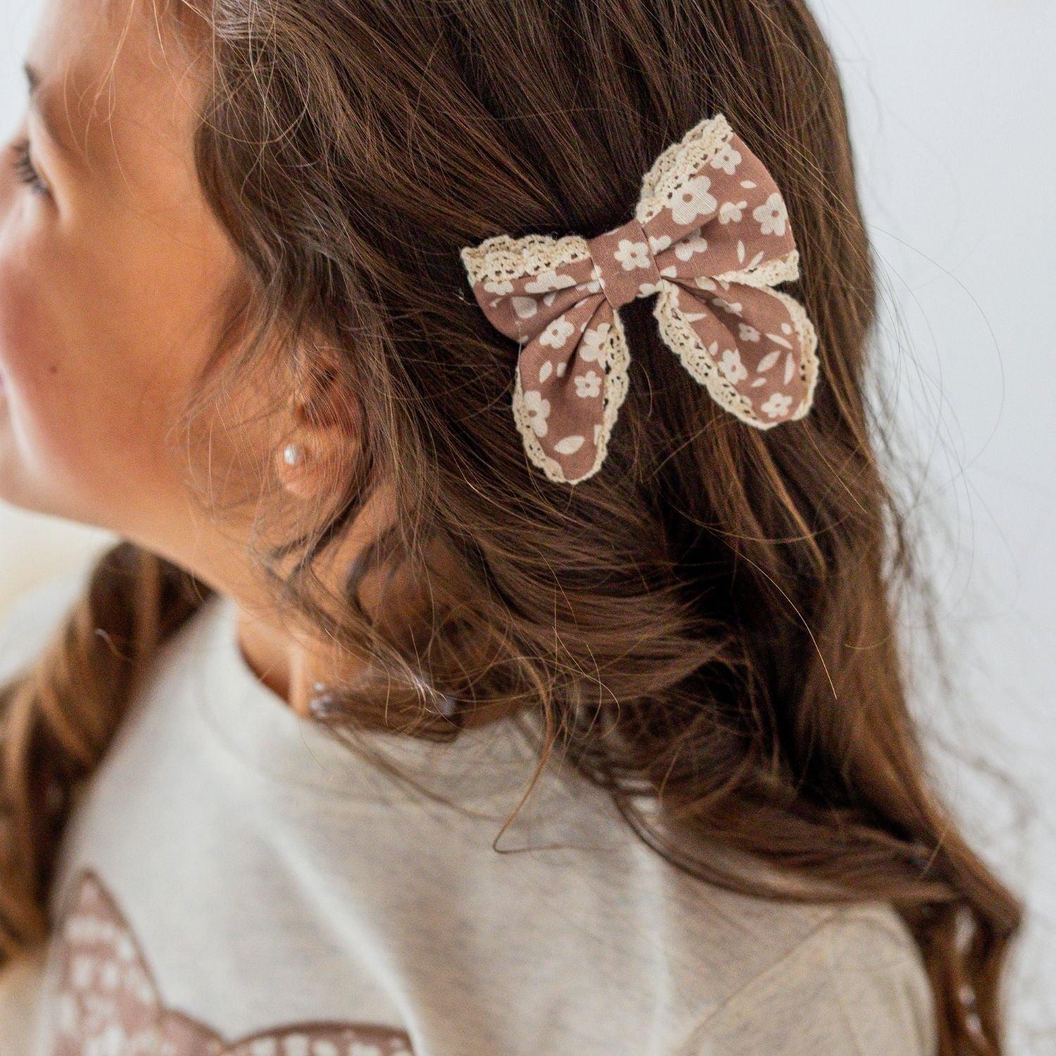 Mocha Floral Lace Bow Clip Set image number 2