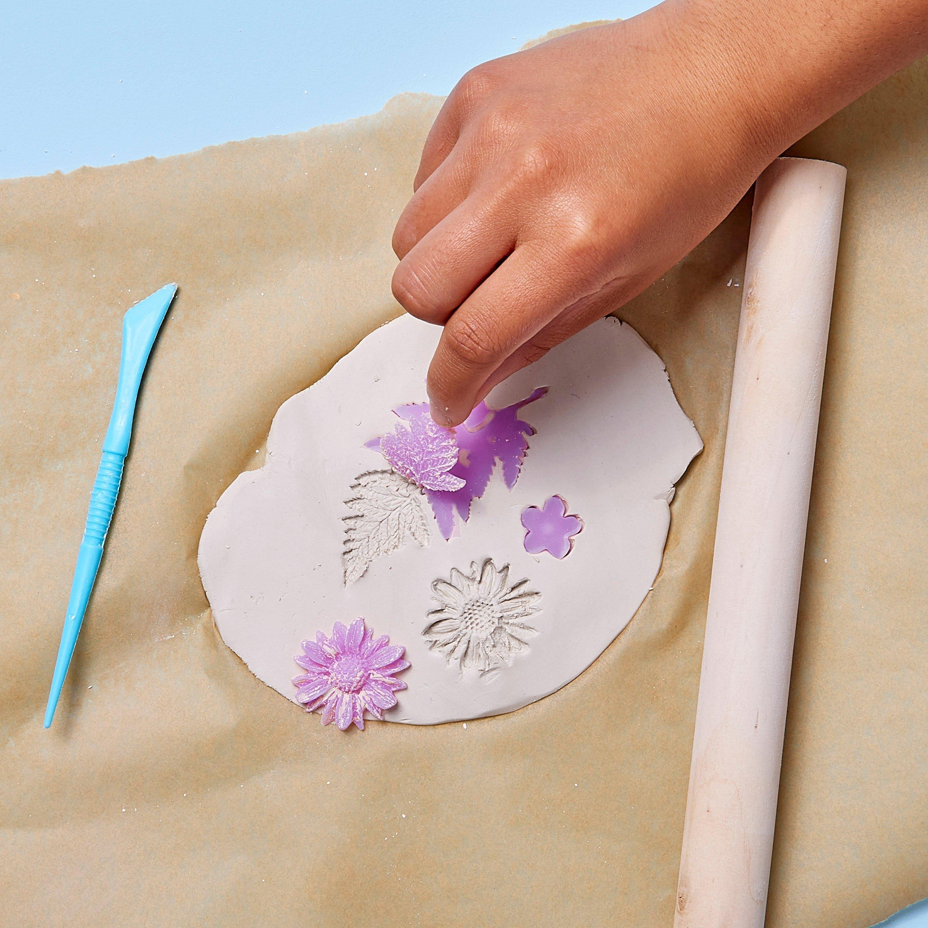 Wish*Craft Flower Power Pottery image number 4