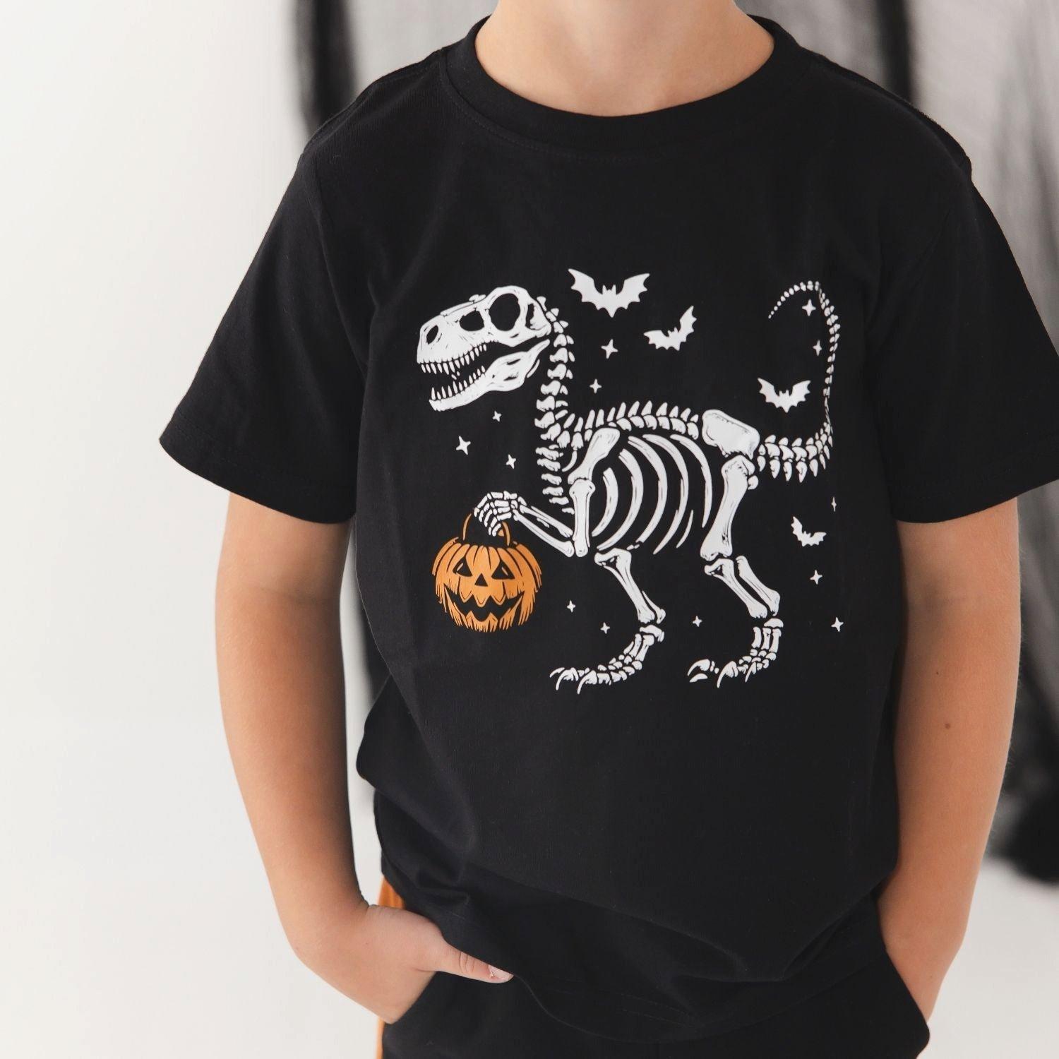 Dinosaur Skeleton Halloween Short Sleeve T-Shirt image number 2