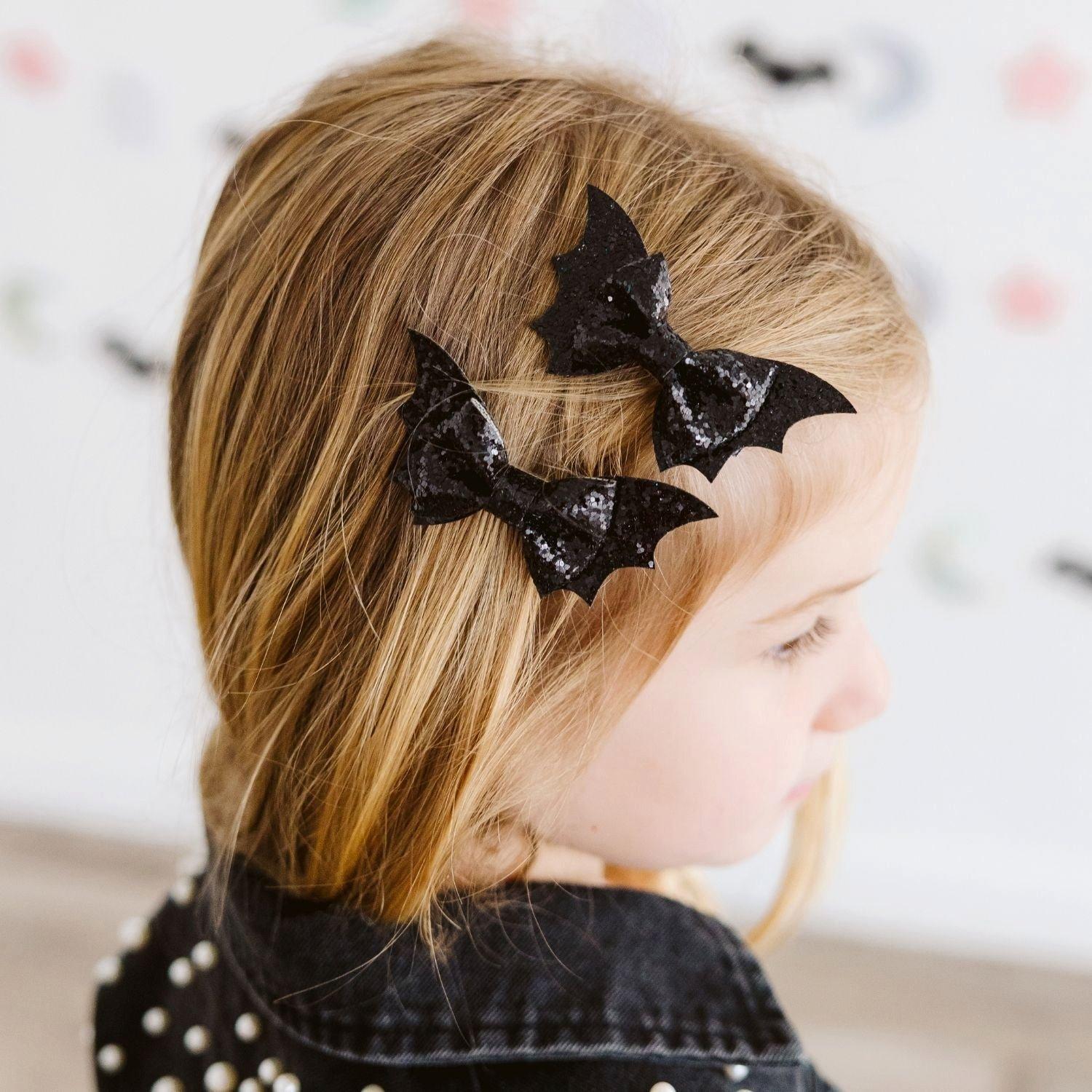 Glitter Bat Halloween Bow Clip Set image number 2