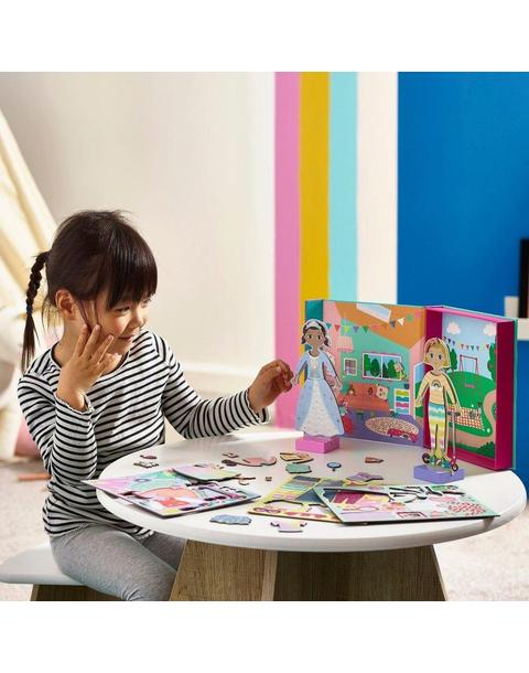 Best Friends Magnetic Dress Up Doll Set