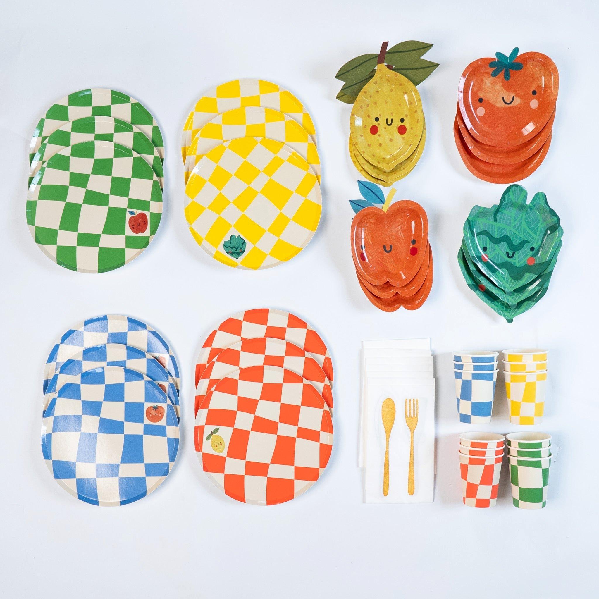 Colorful Gingham Tableware for 12 image number 1