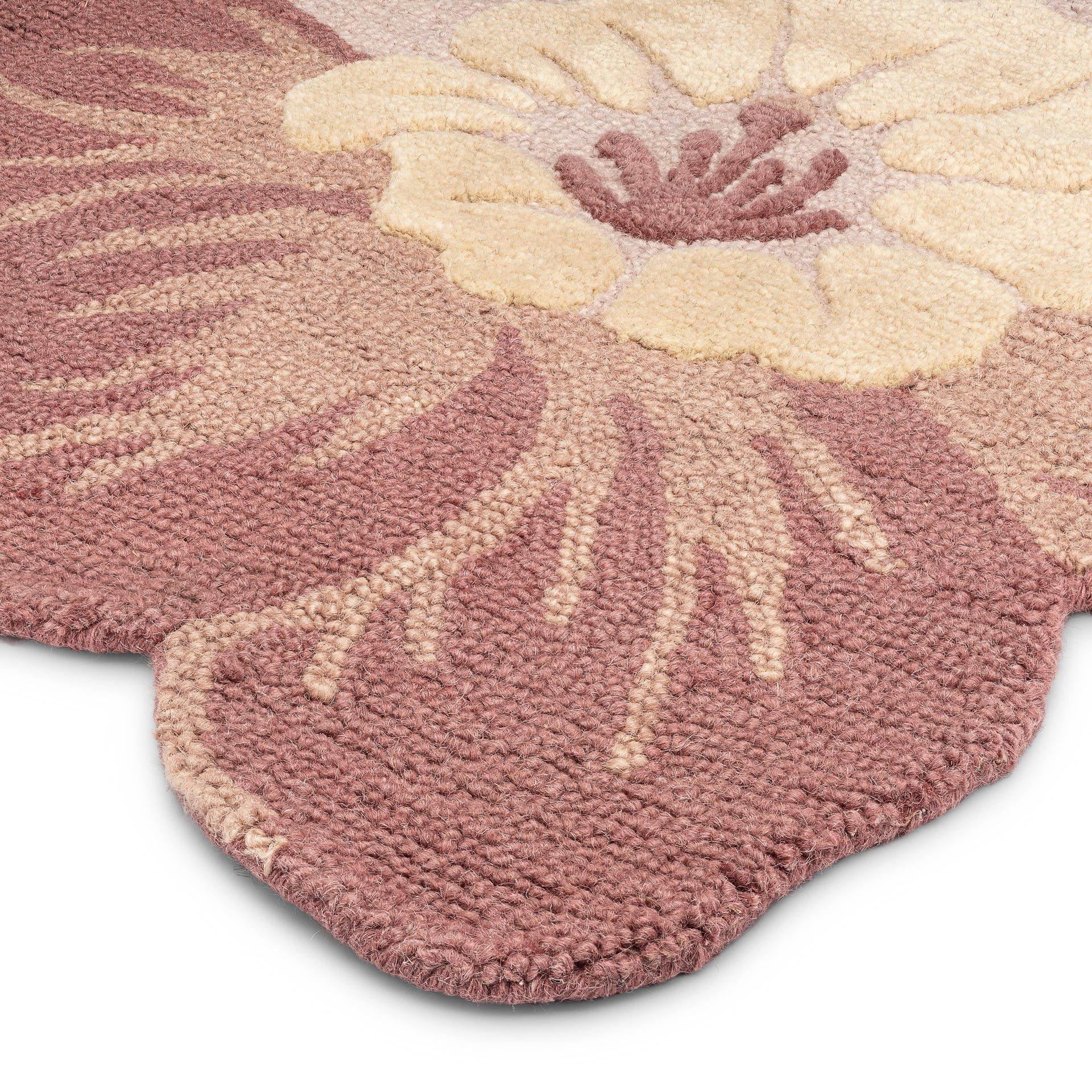 Violet Hand-Tufted Wool Accent Rug (36" Round) image number 1