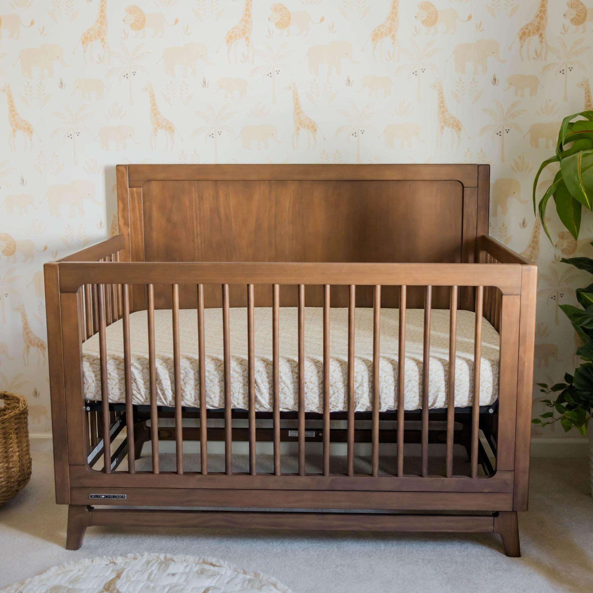 Kendi Safari Animal Nursery Wallpaper image number 2