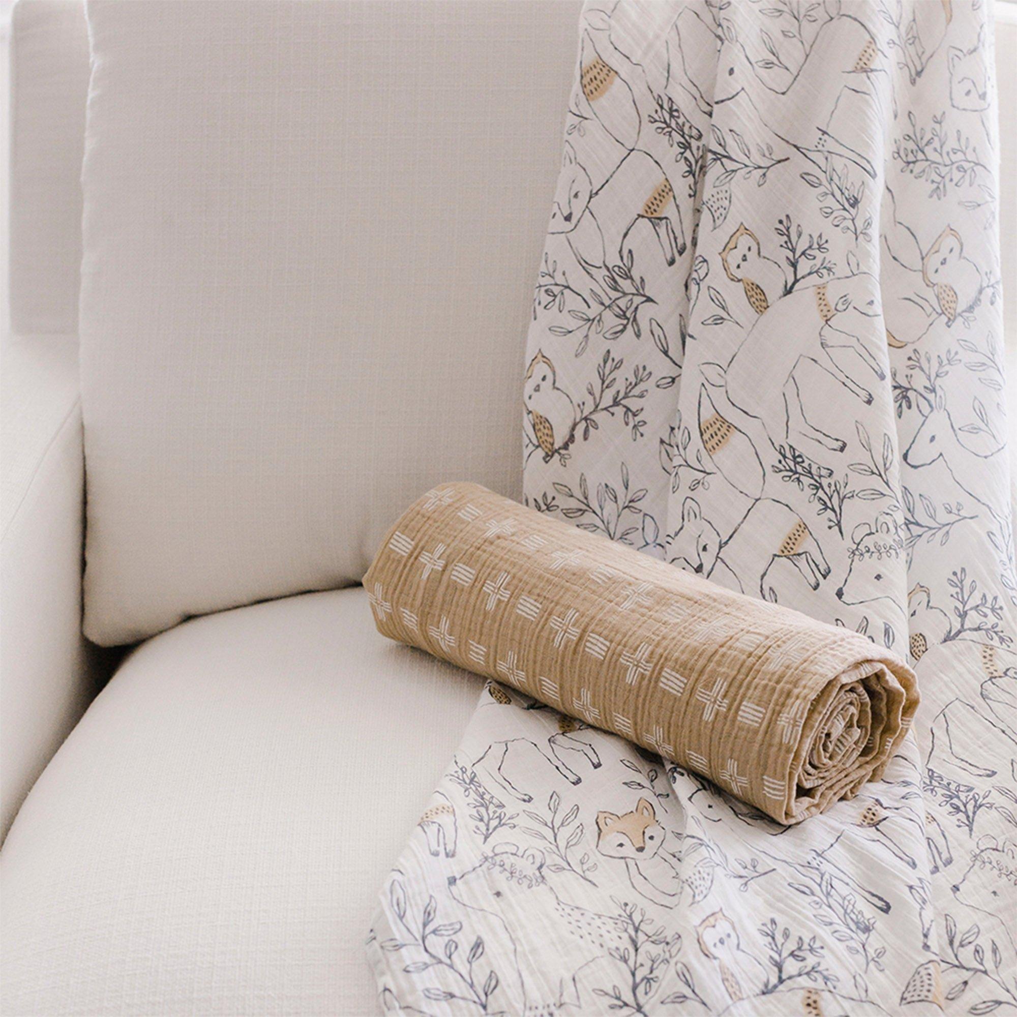 Ezra Cotton Muslin Swaddle Blanket Set (Woodland, Set of 2) image number 4