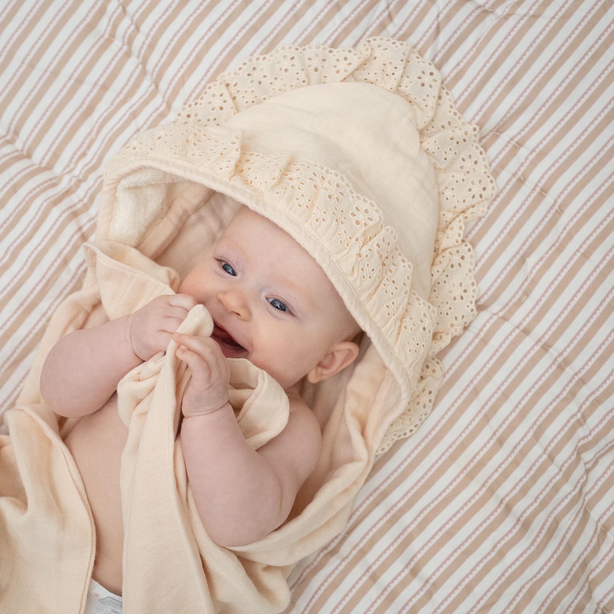 Violet Ruffle Hooded Baby Bath Towel image number 4