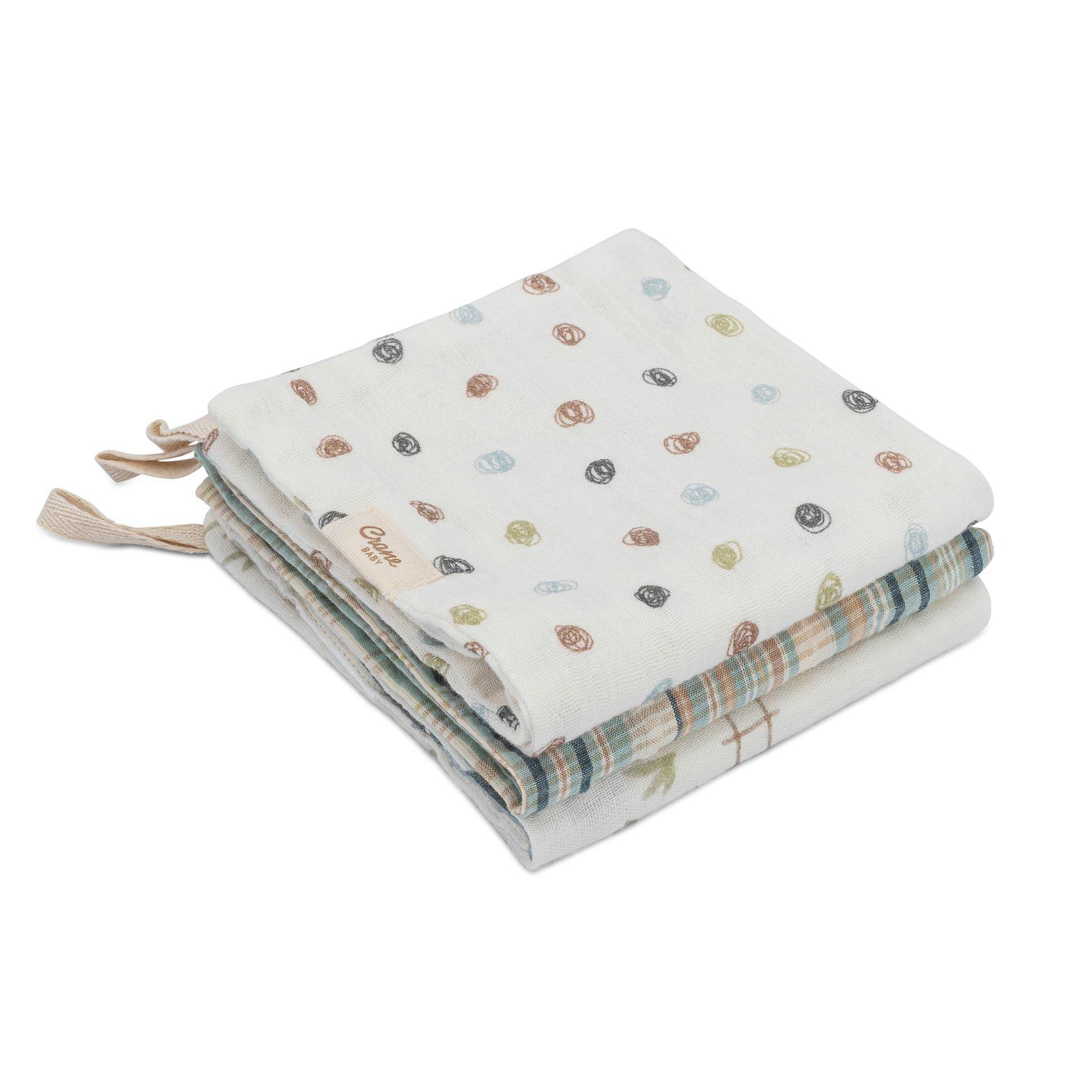 Charlie Farmhouse Tractor Hooded Baby Bath Towel & Washcloth Set image number 2