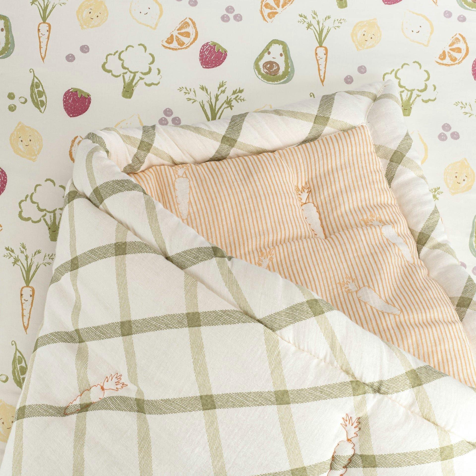 Clementine Fruits & Veggies Cotton Quilted Blanket image number 4