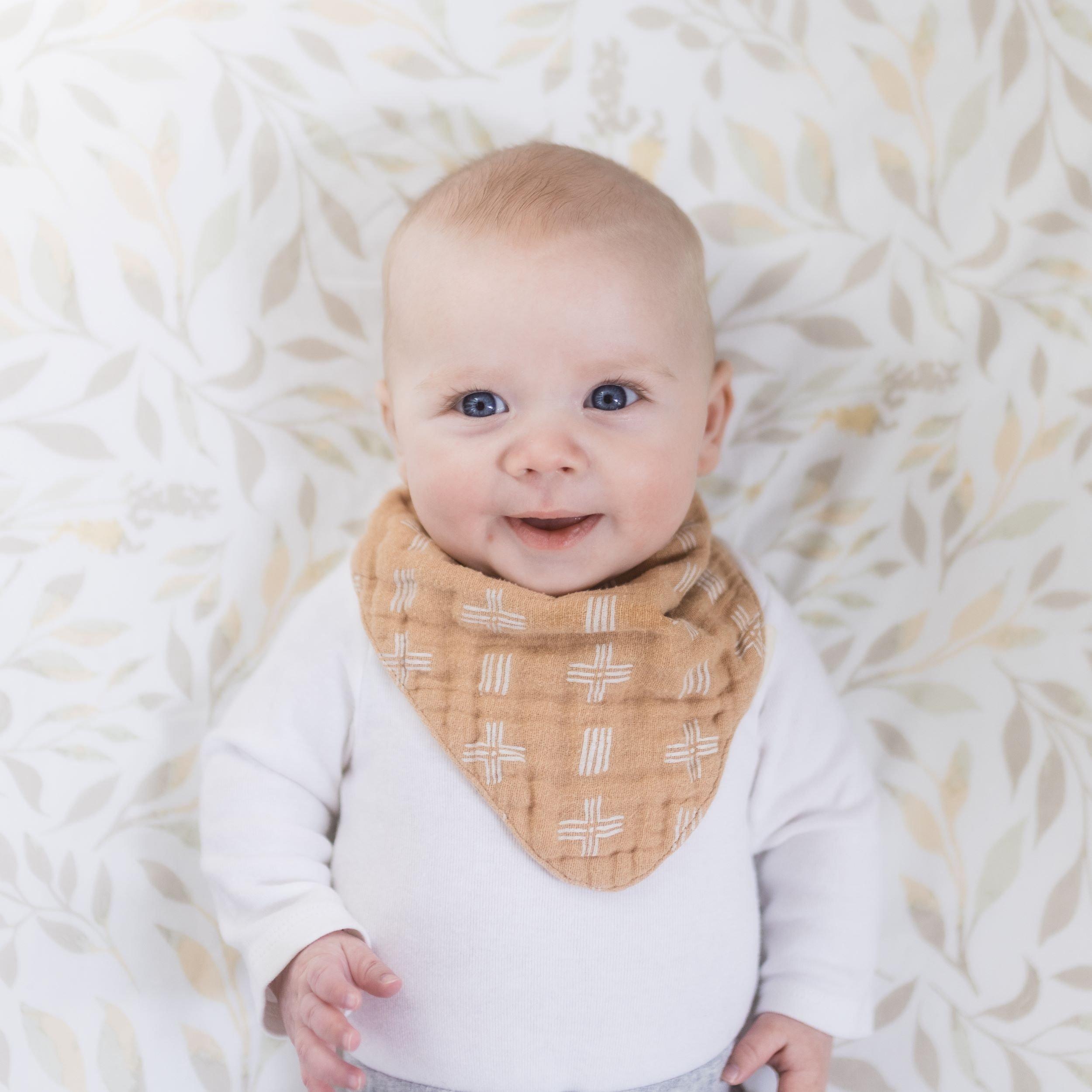 Willow Neutral Leaf Cotton Fitted Crib Sheet image number 2