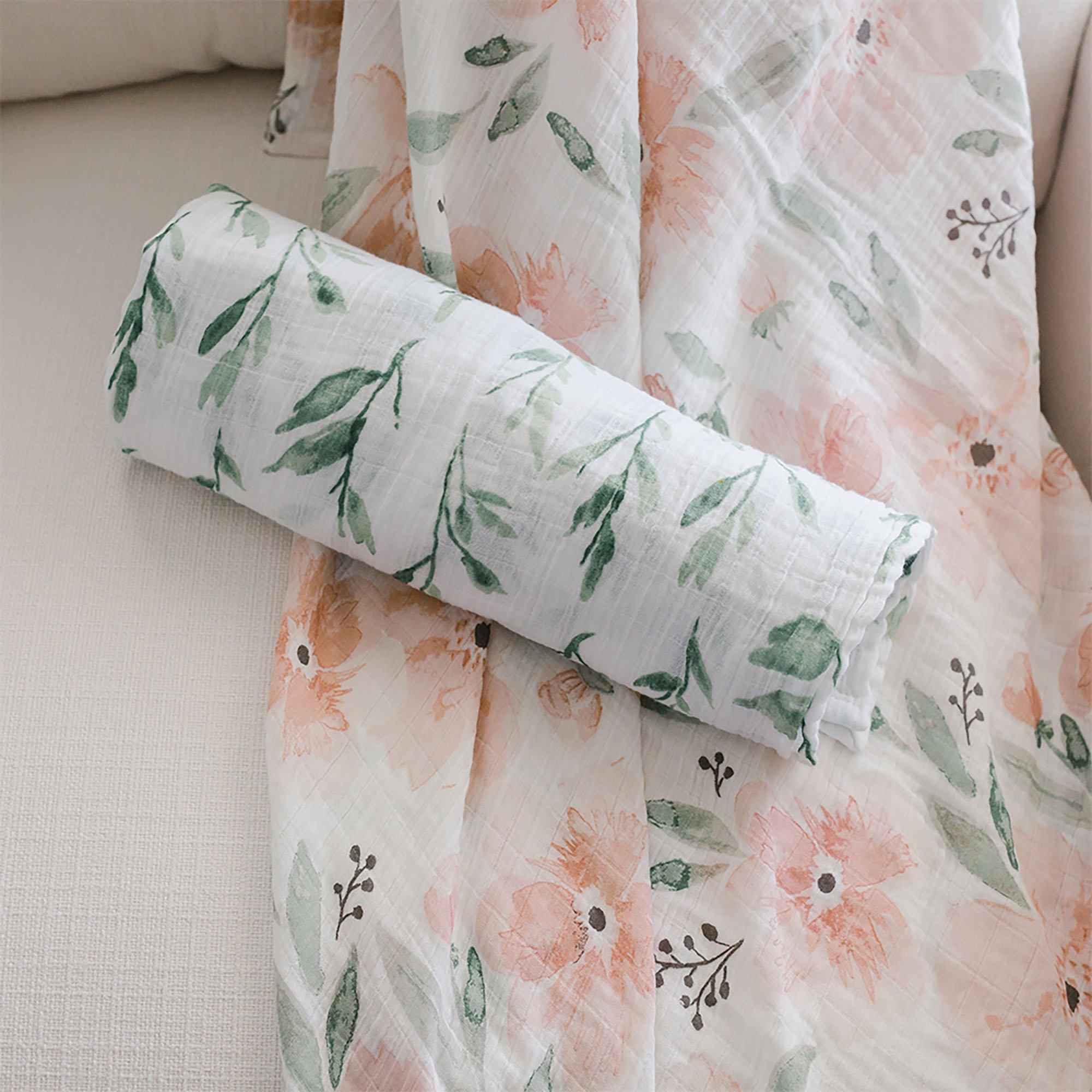 Parker Cotton Muslin Swaddle Blanket Set (Floral, Set of 2) image number 4