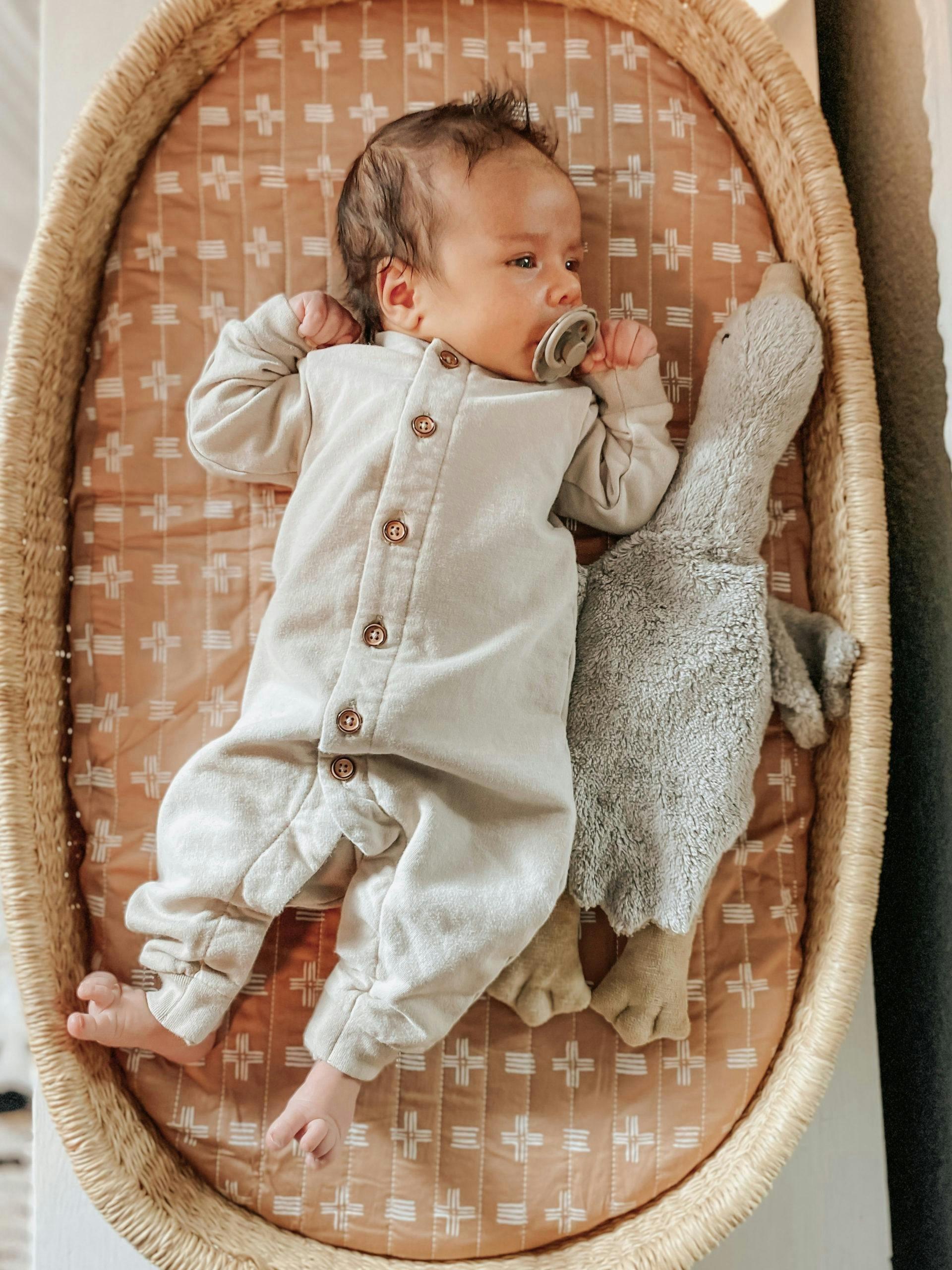 Ezra Copper Dash Cotton Quilted Change Pad Cover image number 4