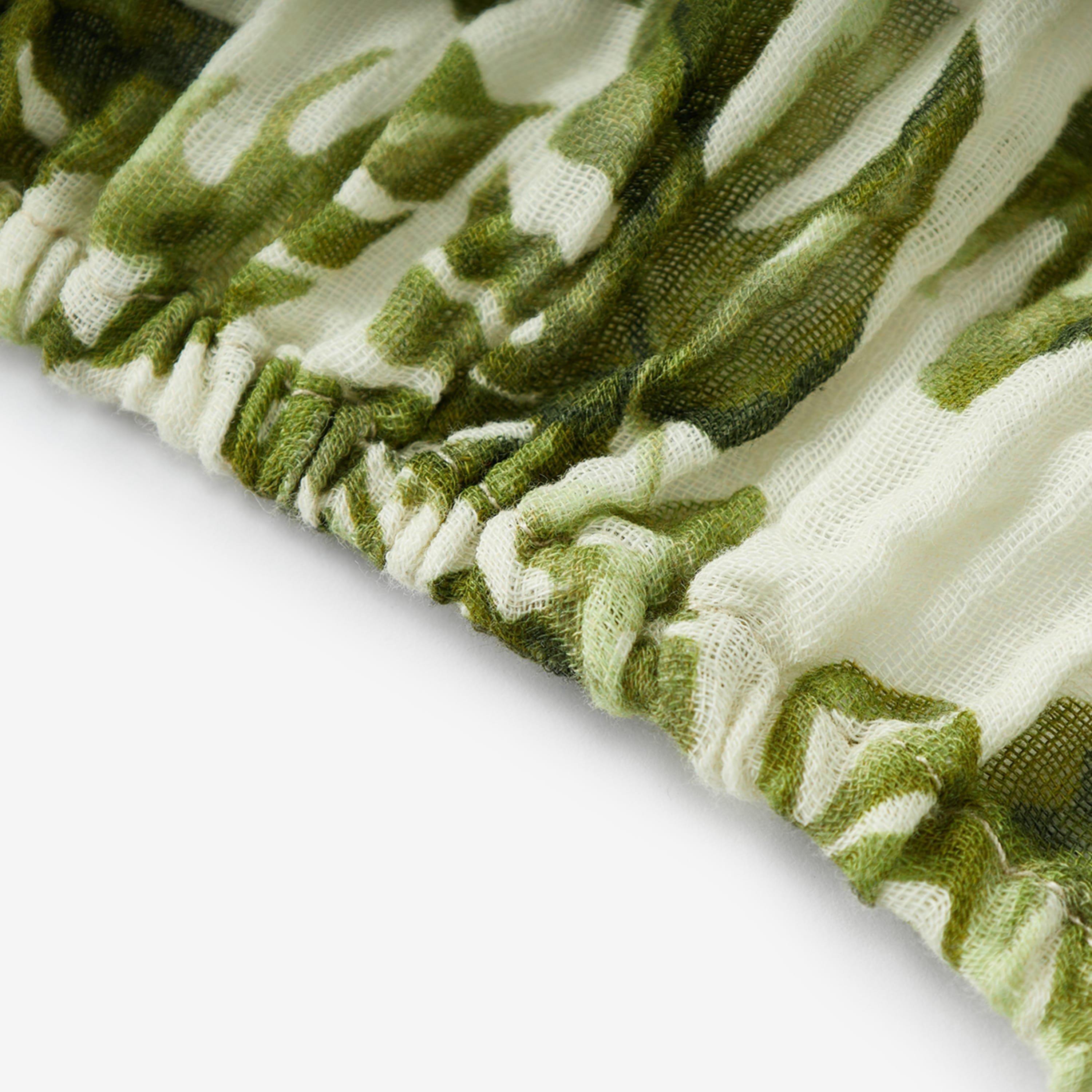 Island Leaf Organic Cotton Crib Sheet image number 2