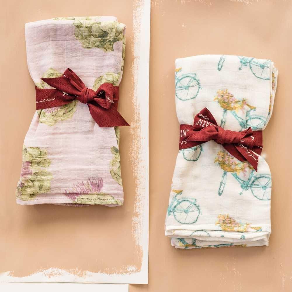 Bumblebee Bamboo Muslin Two-Piece Burp Cloth Set image number 2
