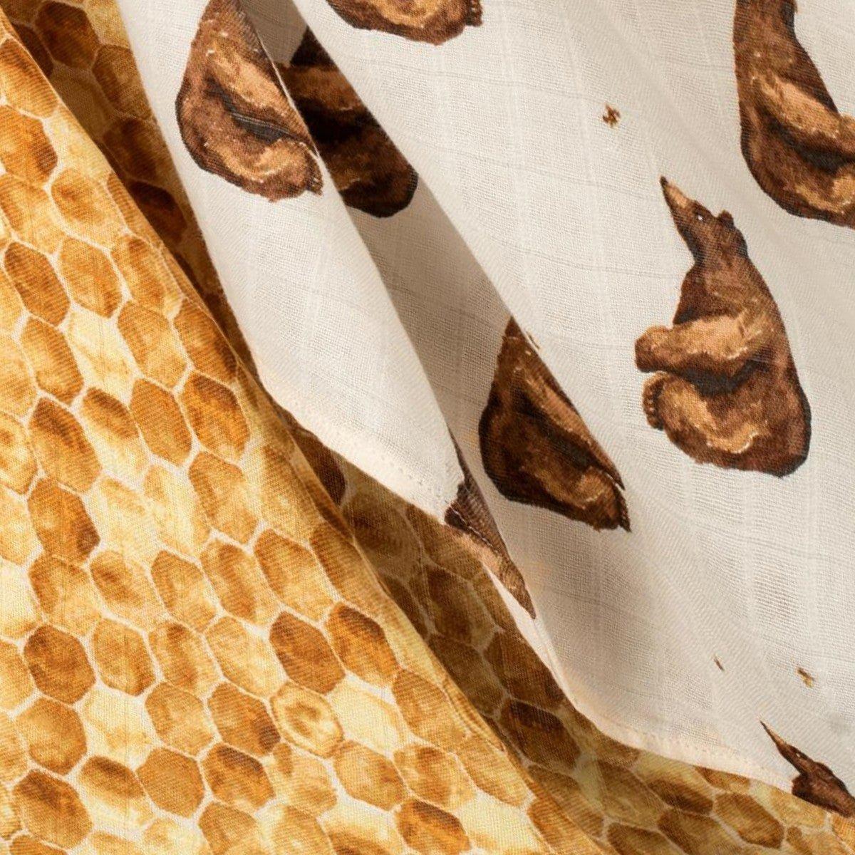 Honey Bear & Honeycomb Bamboo Muslin Two-Piece Burp Cloth Set image number 2