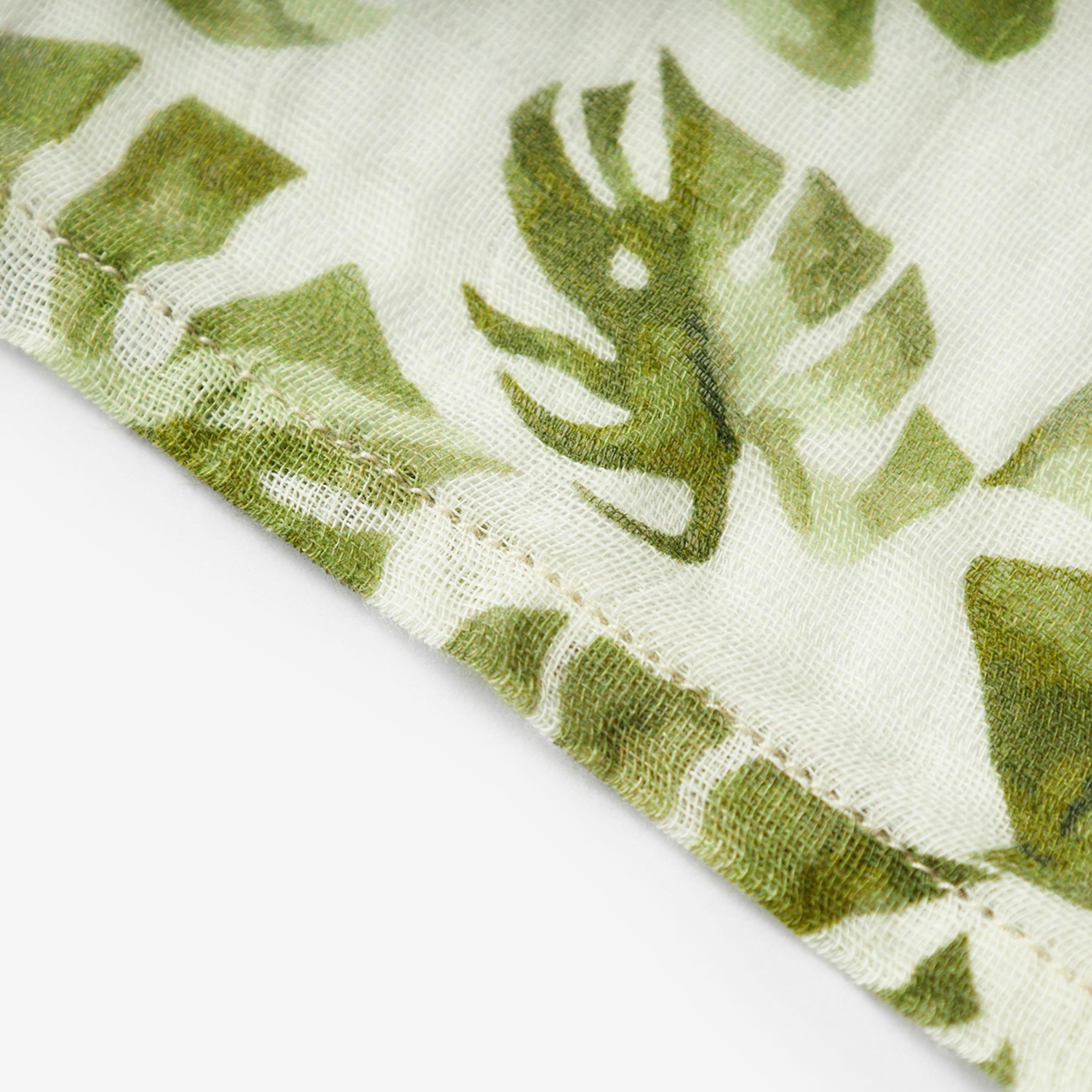 Island Leaf Organic Cotton Two-Piece Burp Cloth Set image number 2