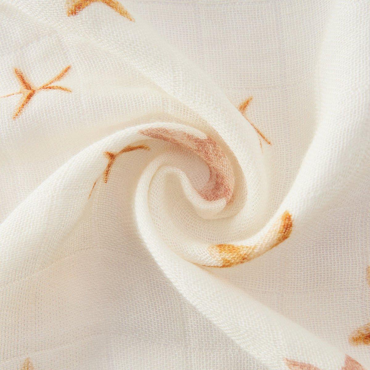 Starfish Dreams Bamboo Two-Piece Burp Cloth Set image number 2
