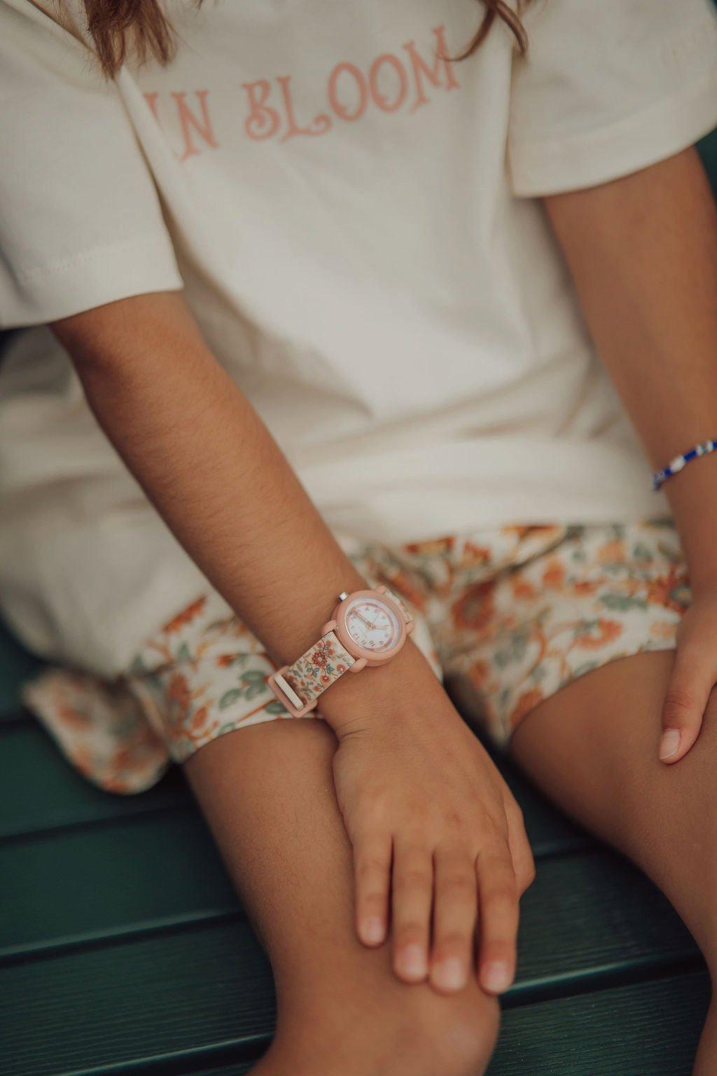 Classic Watch | Silicone + Stainless Steel | In Bloom image number 3