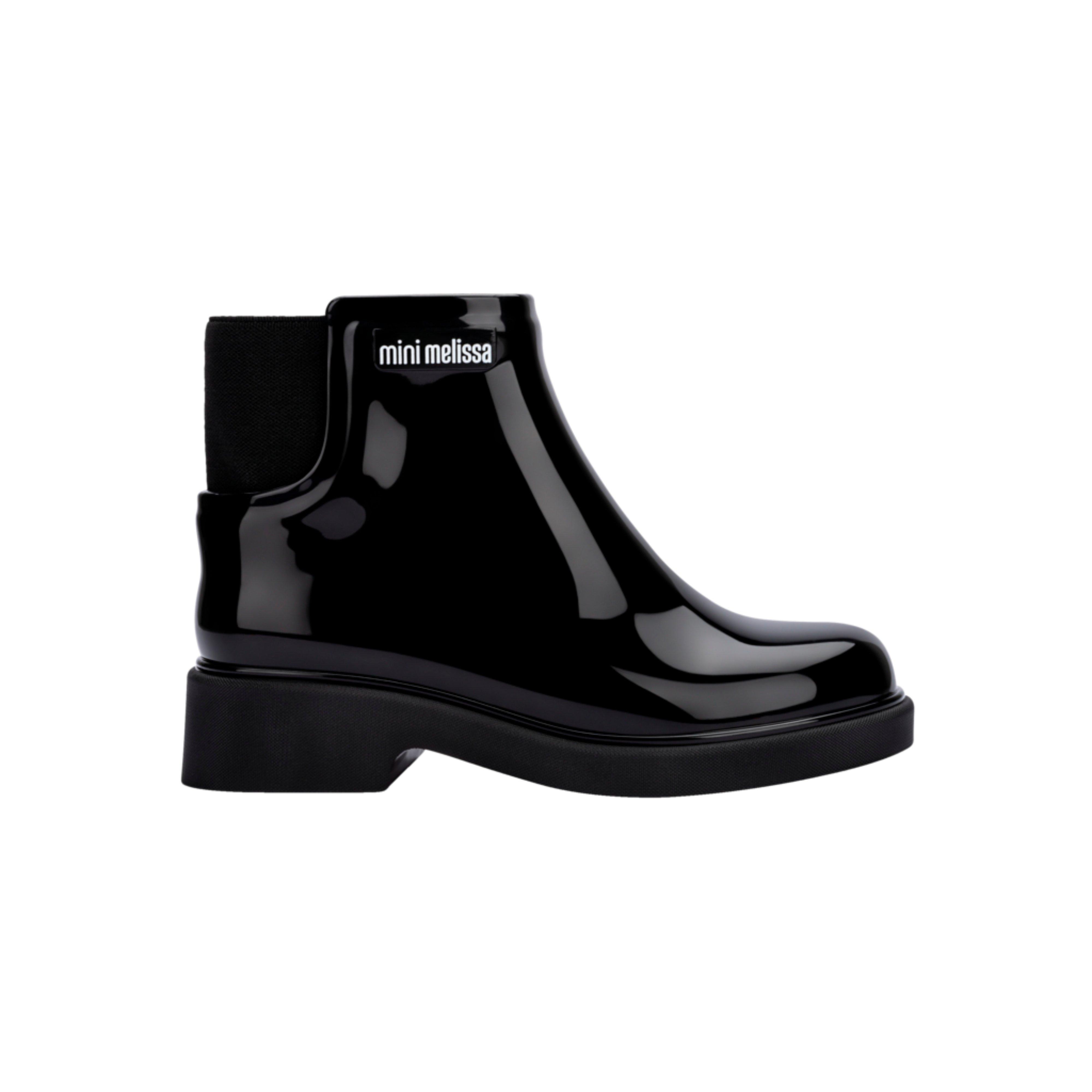 Chelsea Boot II Kid in Black image number 1