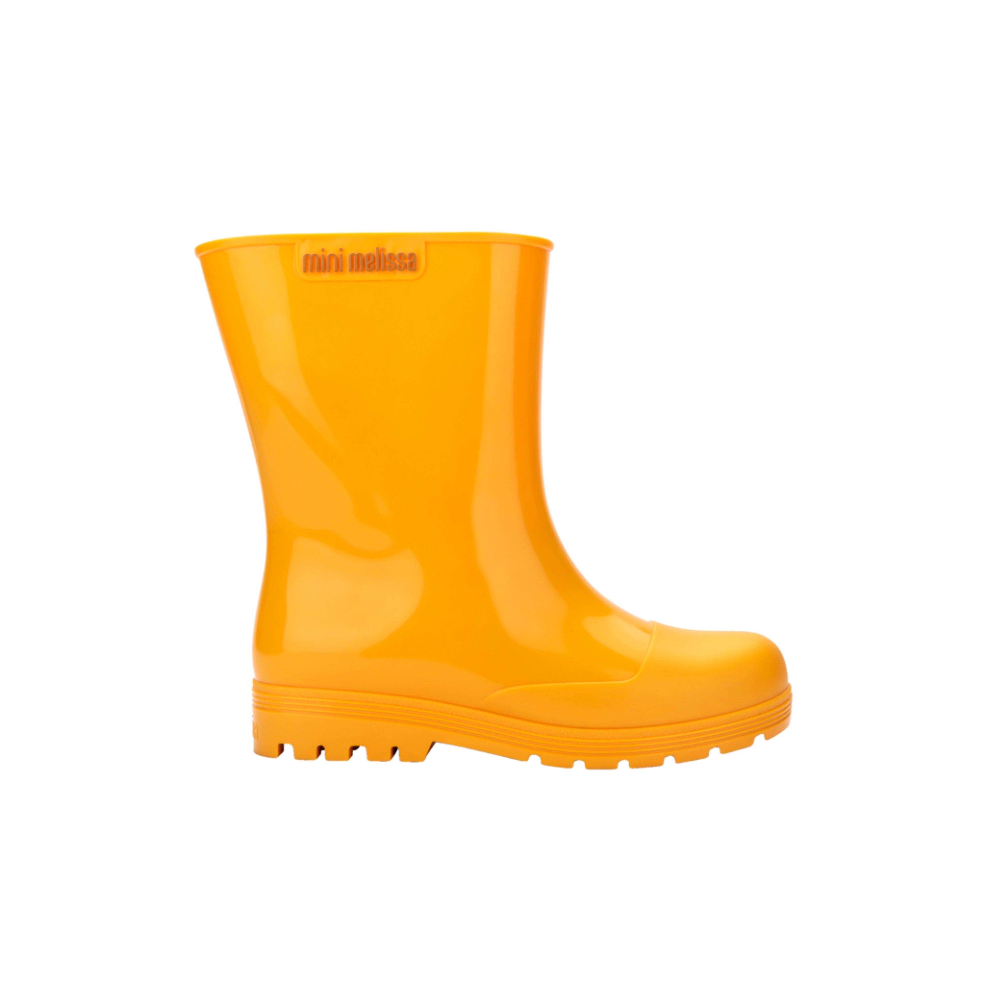 Welly Kid in Yellow image number 1