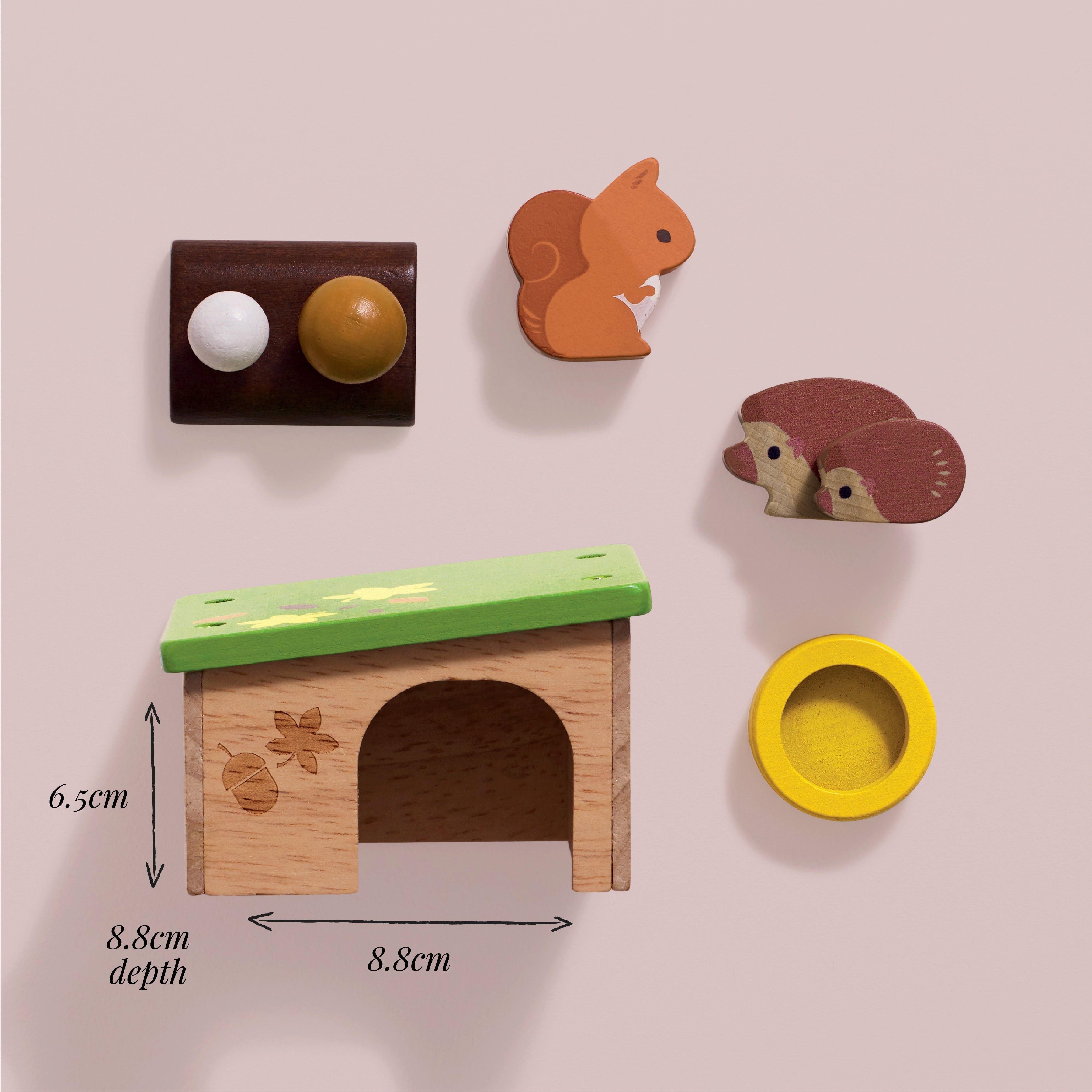 Hedgehog & Squirrel Animal Set image number 3