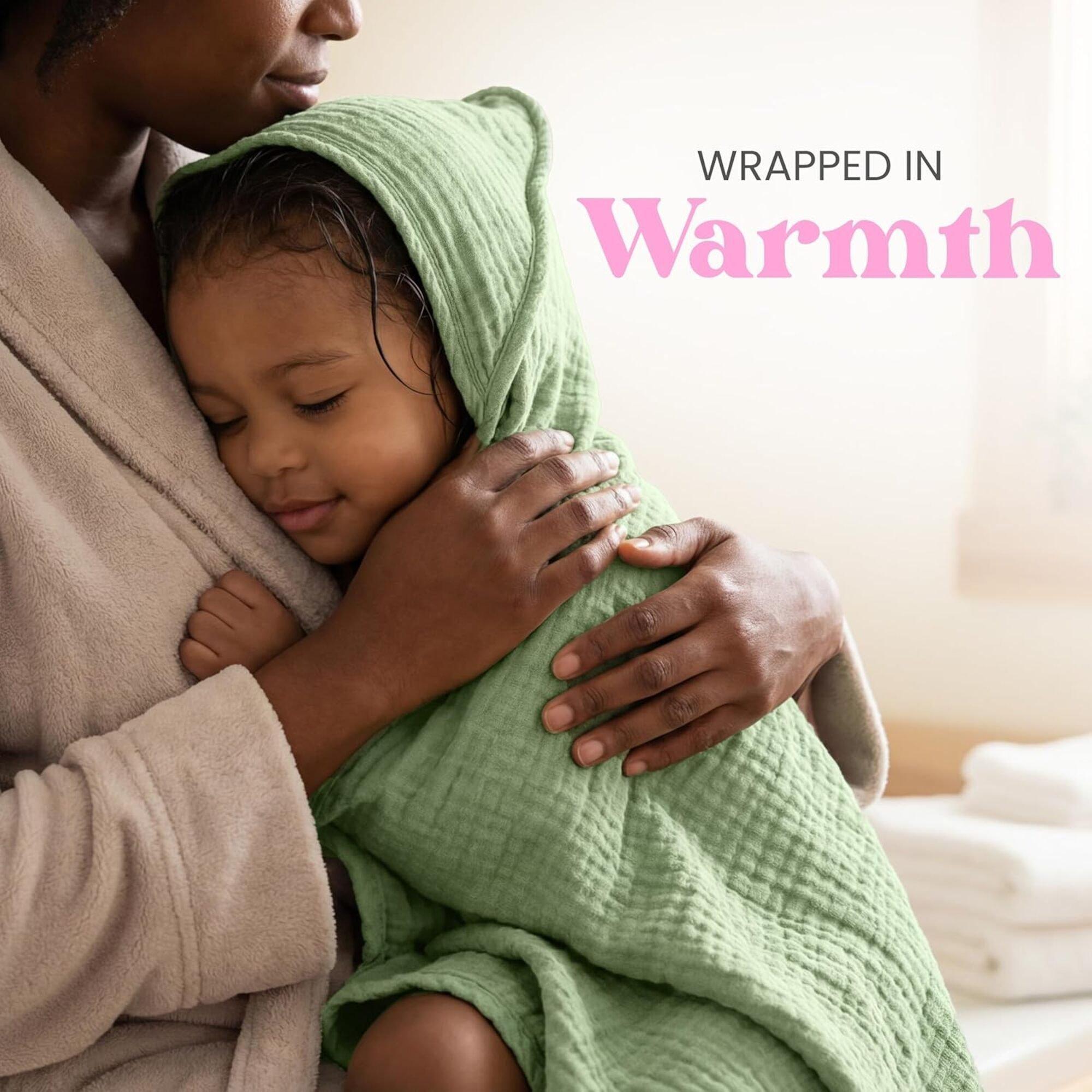 Hooded Baby Bath Towel: 2pk - Light Green & Dark Green image number 4