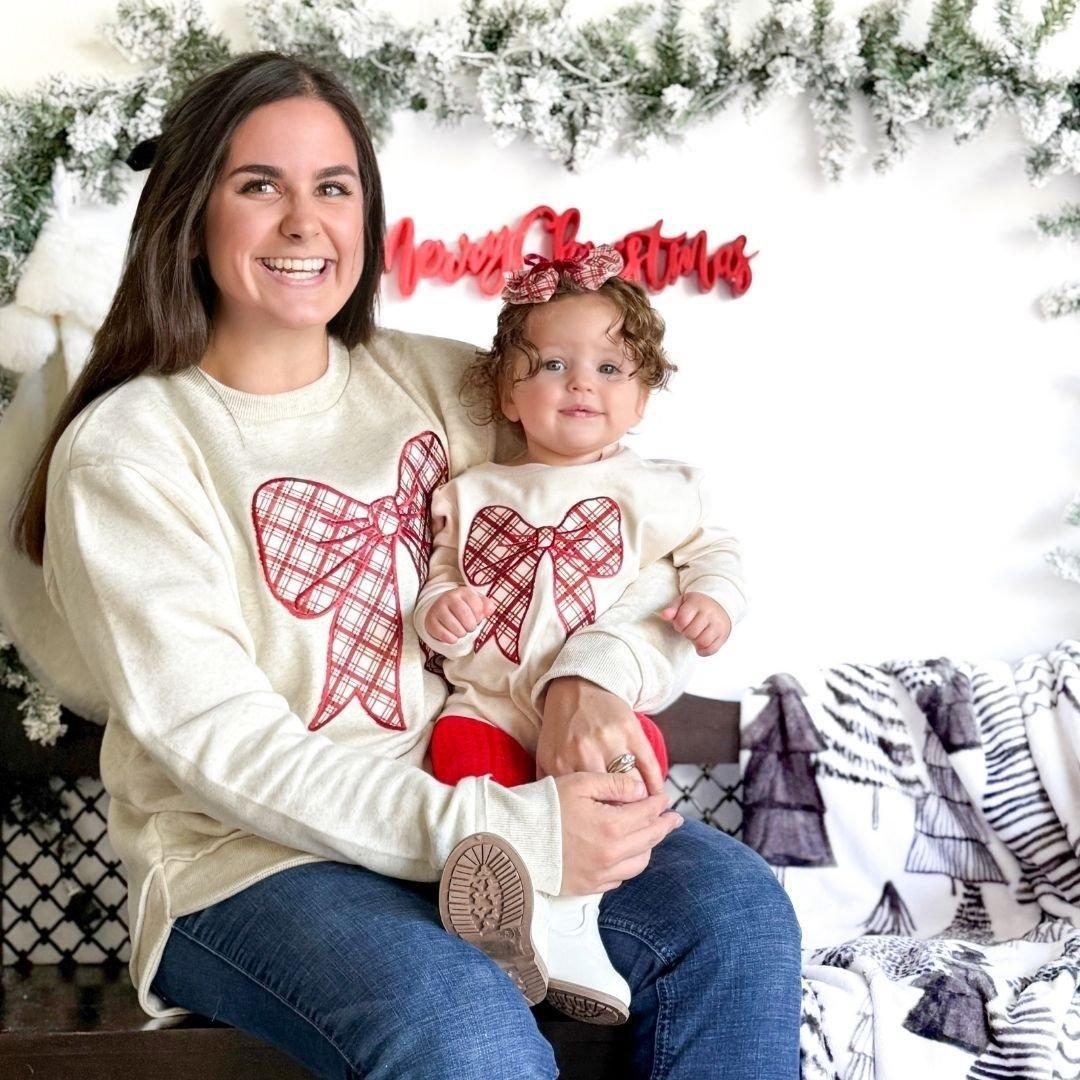 Christmas Plaid Bow Patch Long Sleeve Romper image number 3
