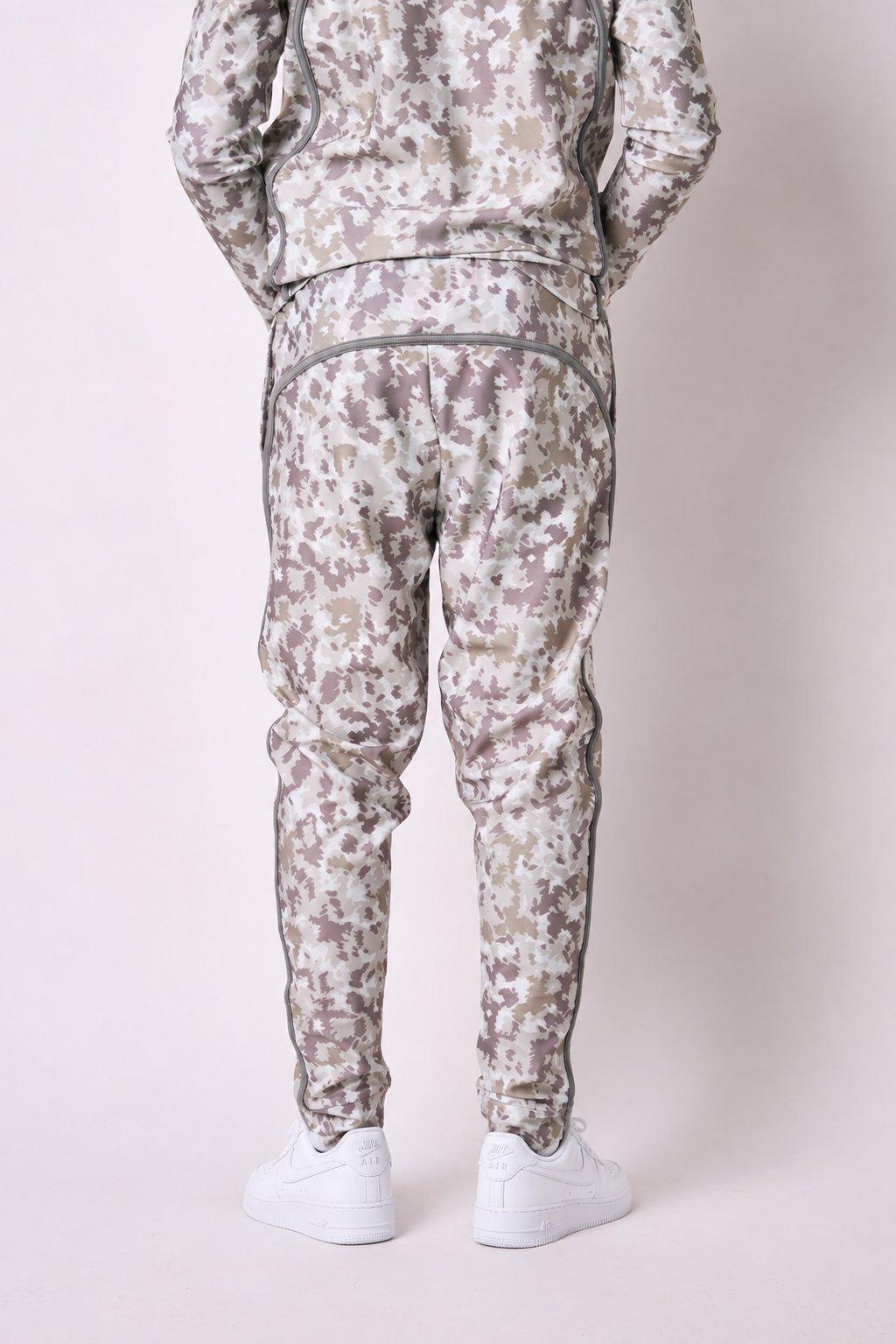 Boys Warm-Up Retro Jogger Pant - Camo image number 3