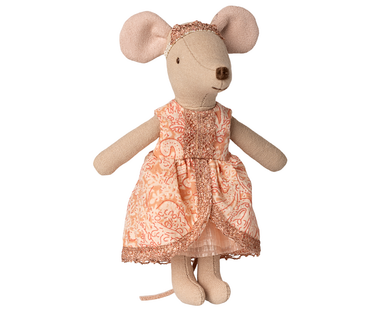 Princess and the pea, Big sister mouse image number 4
