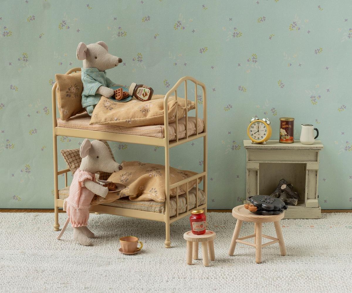 Bunk bed, Mouse - Wheat image number 1