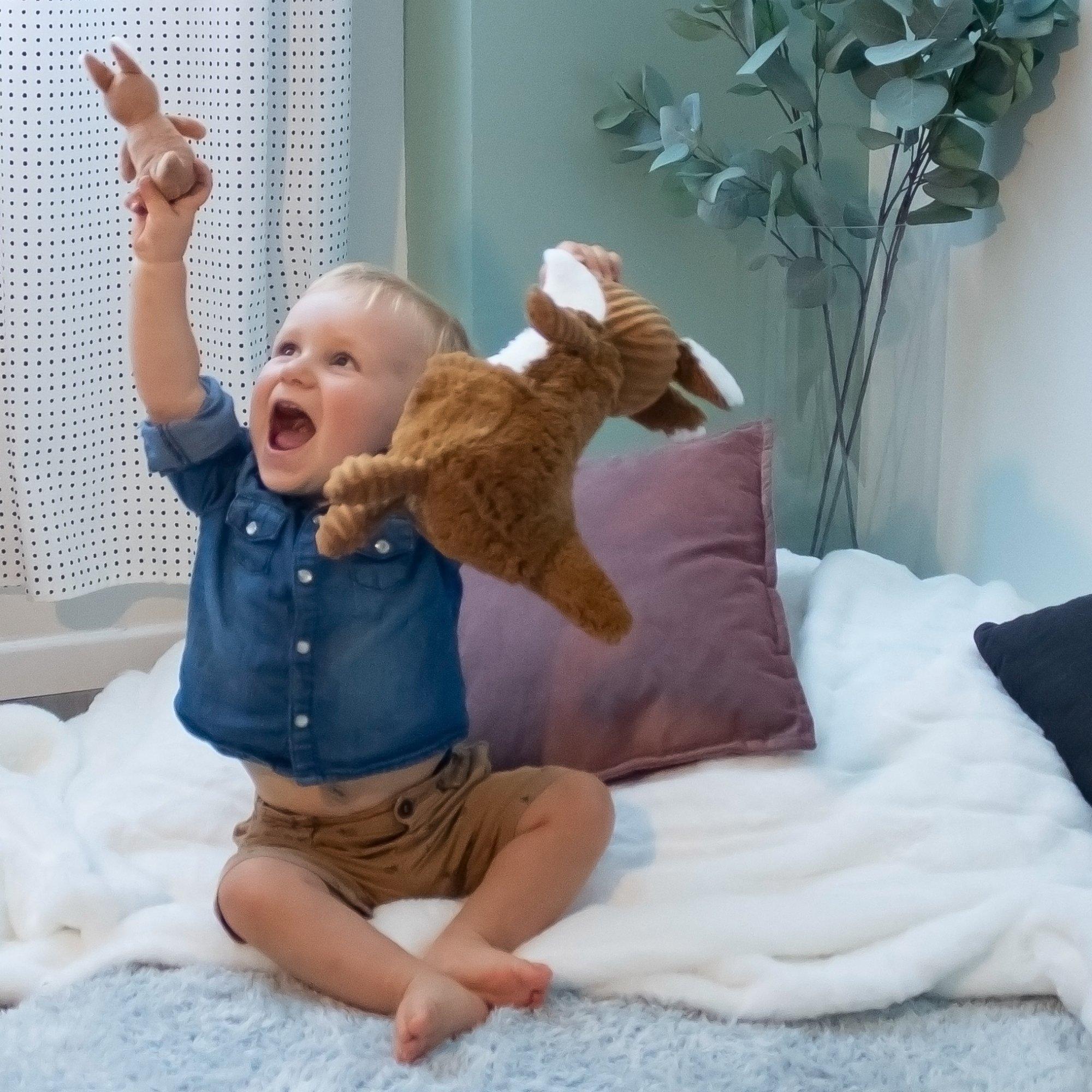 Kangaroo Mom & Her Baby - Secret Keeper Plush Toy image number 4
