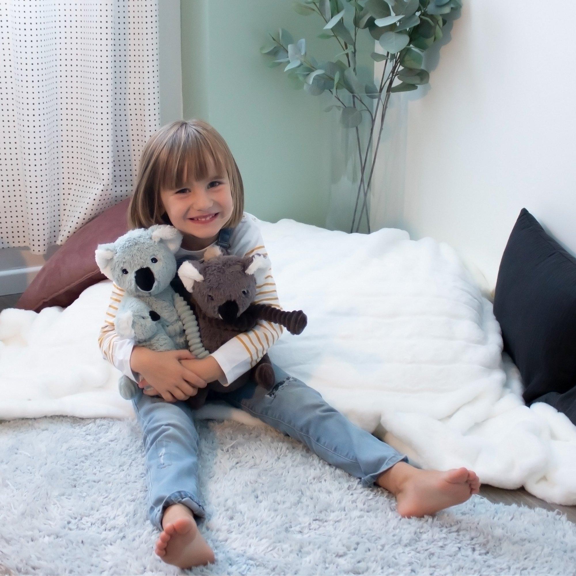 Koala Mom & Her Baby - Secret Keeper Plush Toy image number 3