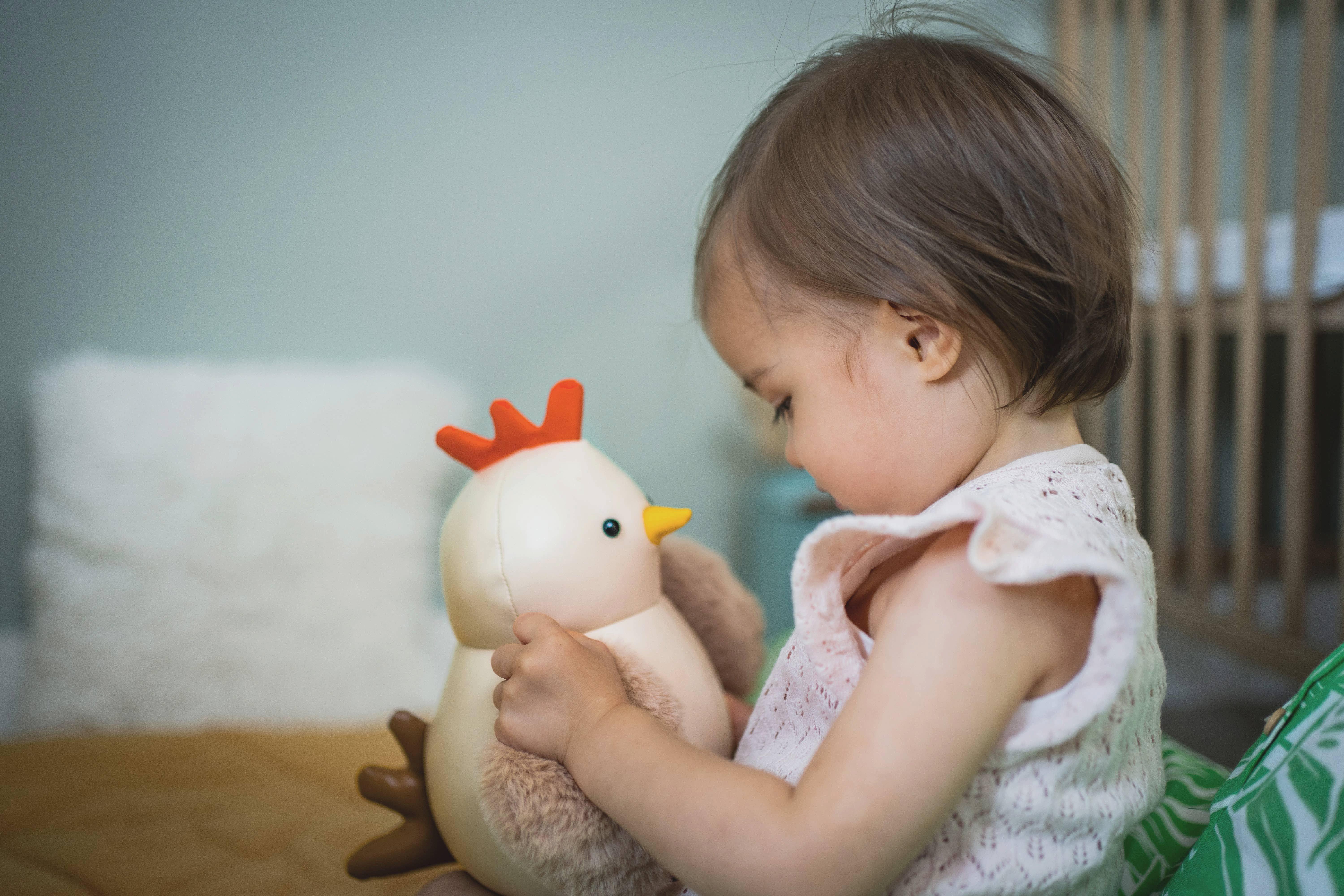 Musical Friends - Hen, Plush Baby Music Box image number 2