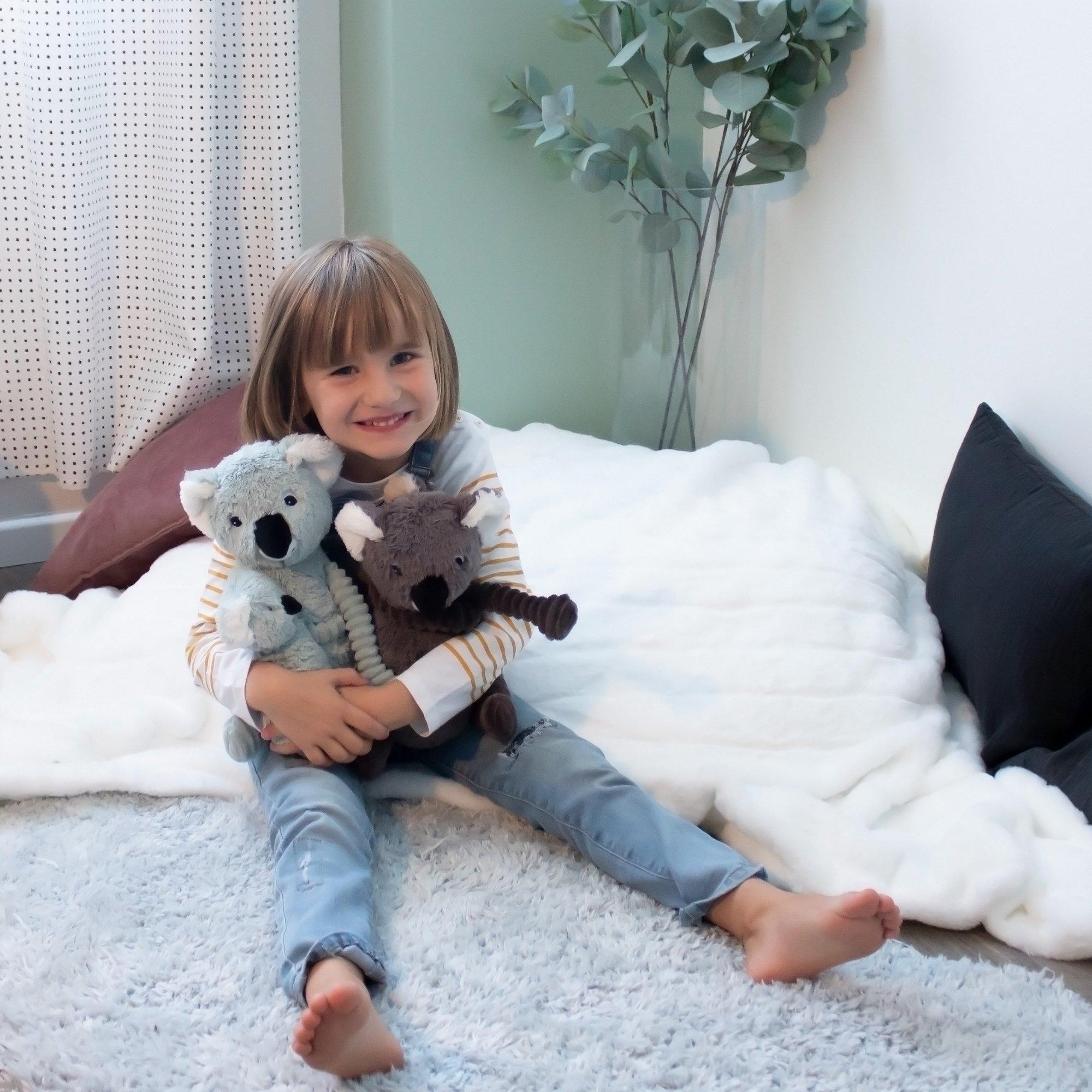 Koala Mom & Her Baby - Secret Keeper Plush Toy image number 3