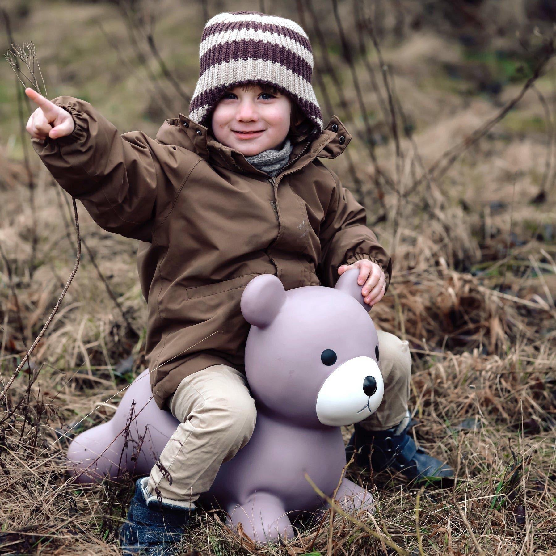 Jumping Animal Maya The Bear image number 1