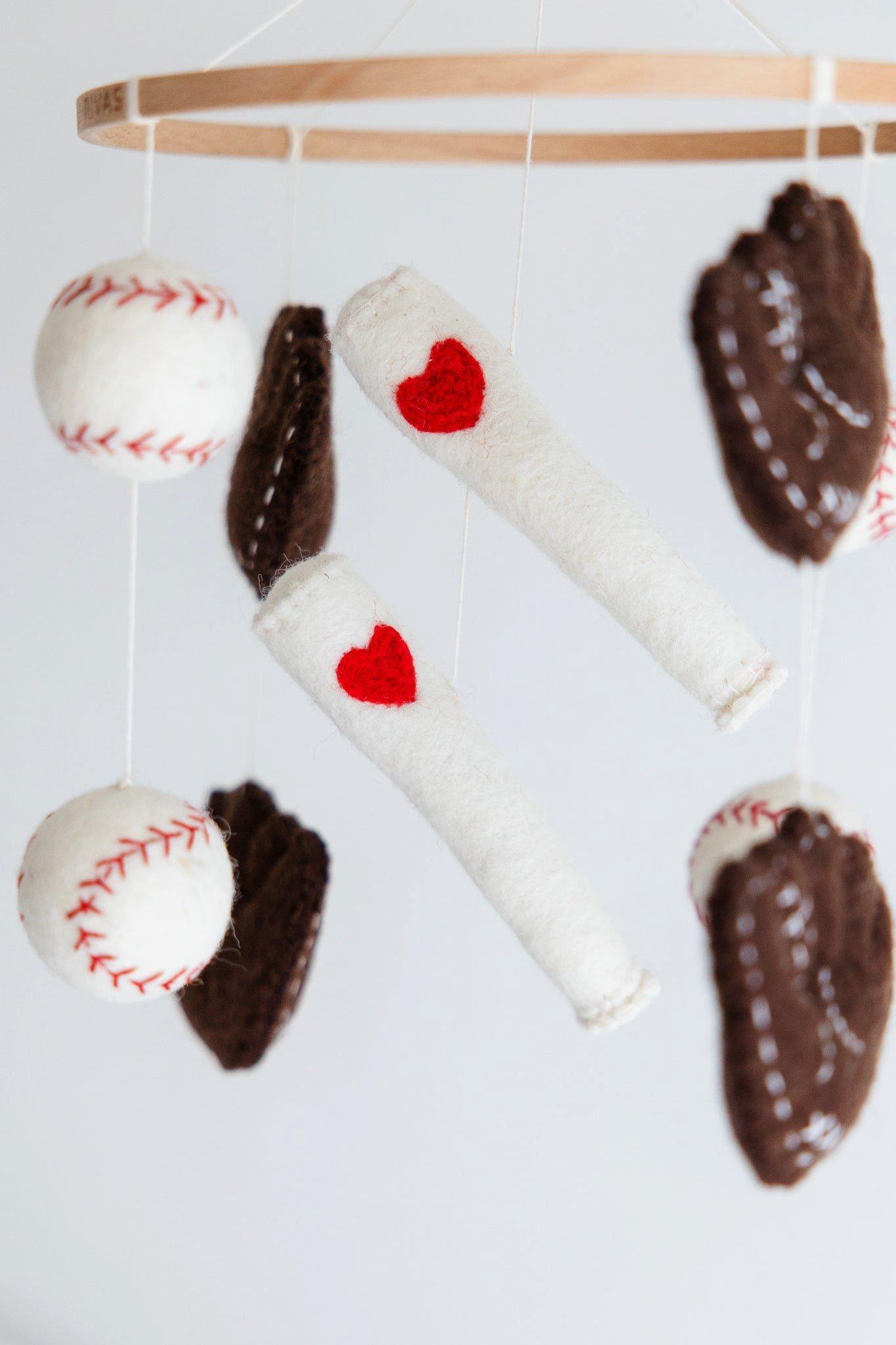 Baseball Mobile image number 1