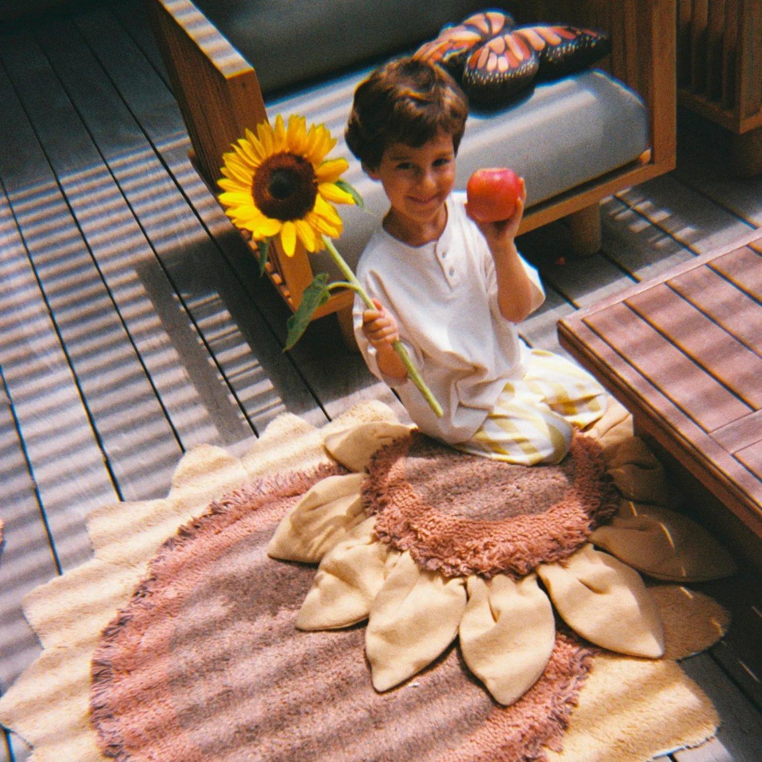 Washable Rug Sunflower image number 1