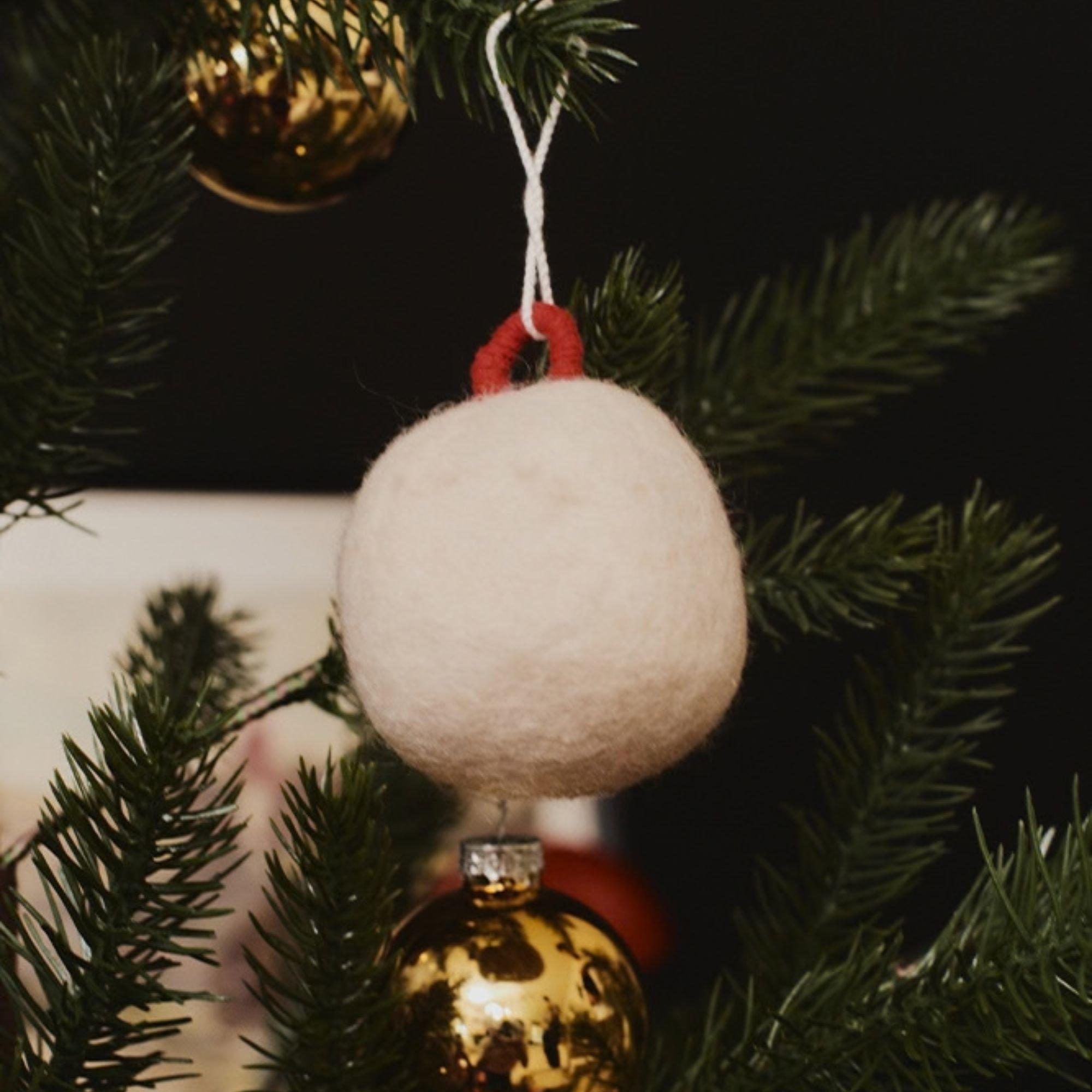 Set of 4 Christmas Felt Baubles image number 1