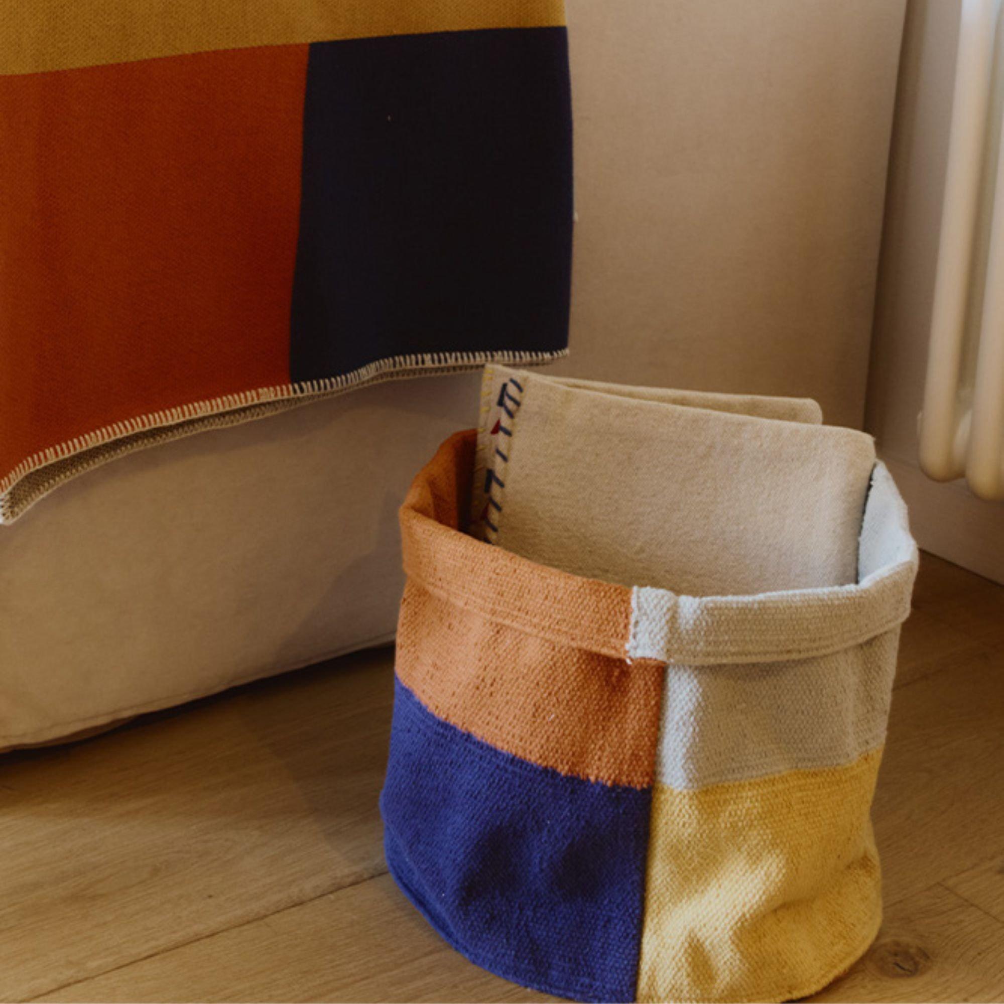 Basket Color Grid image number 2