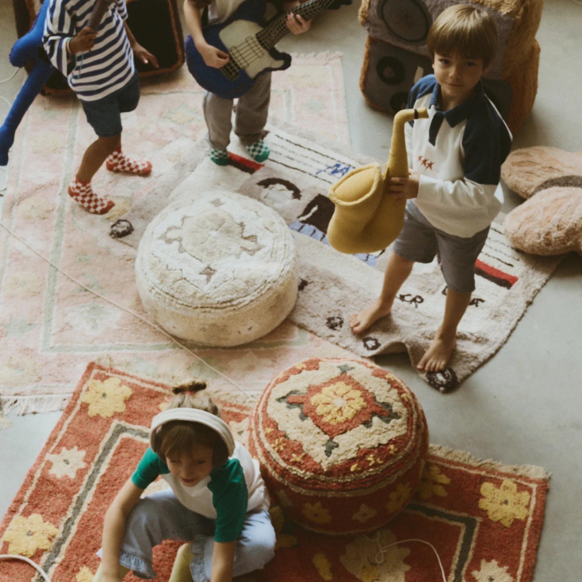 Pouf Persian Red image number 3