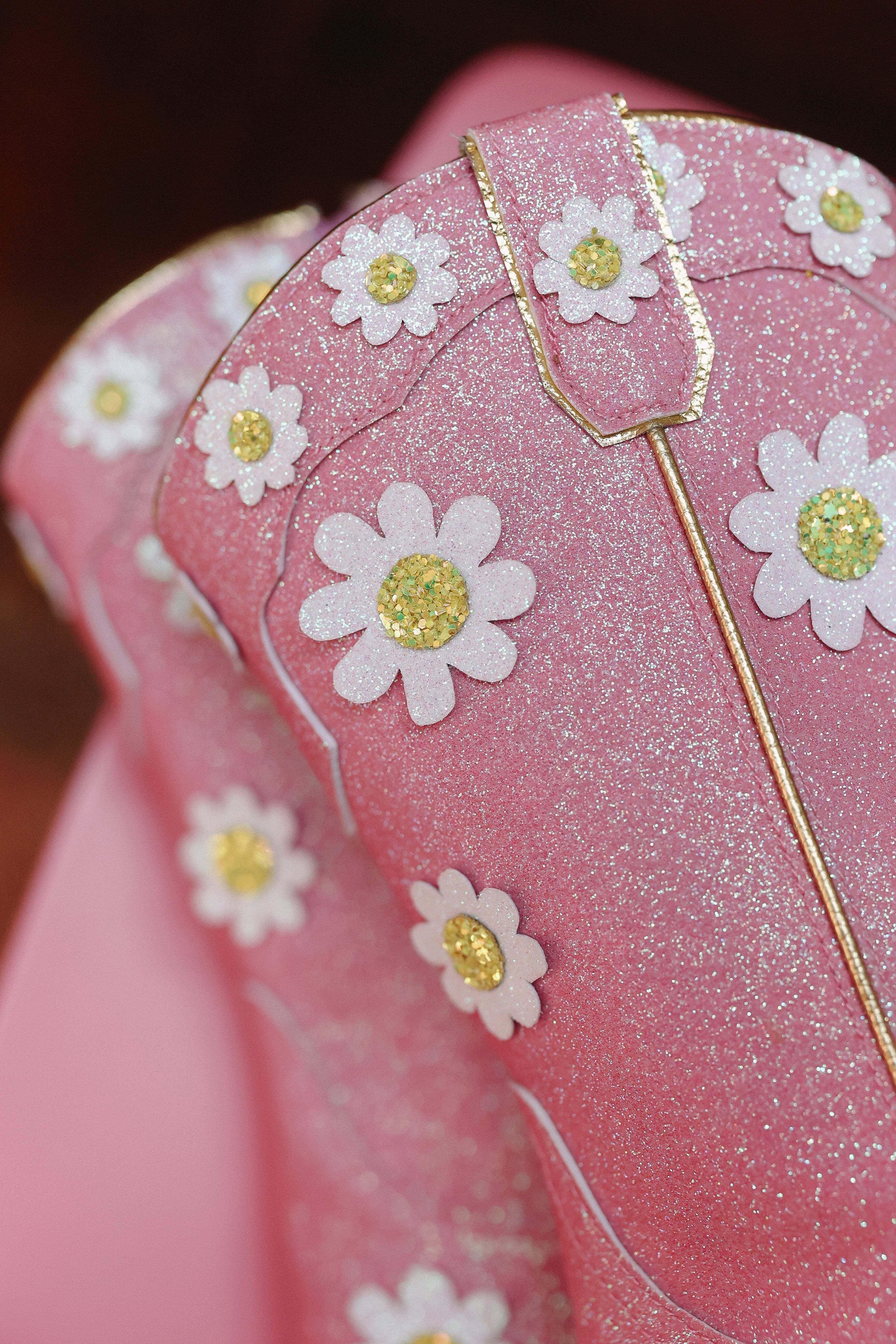 Cowgirl Oopsie Daisies Boots image number 1