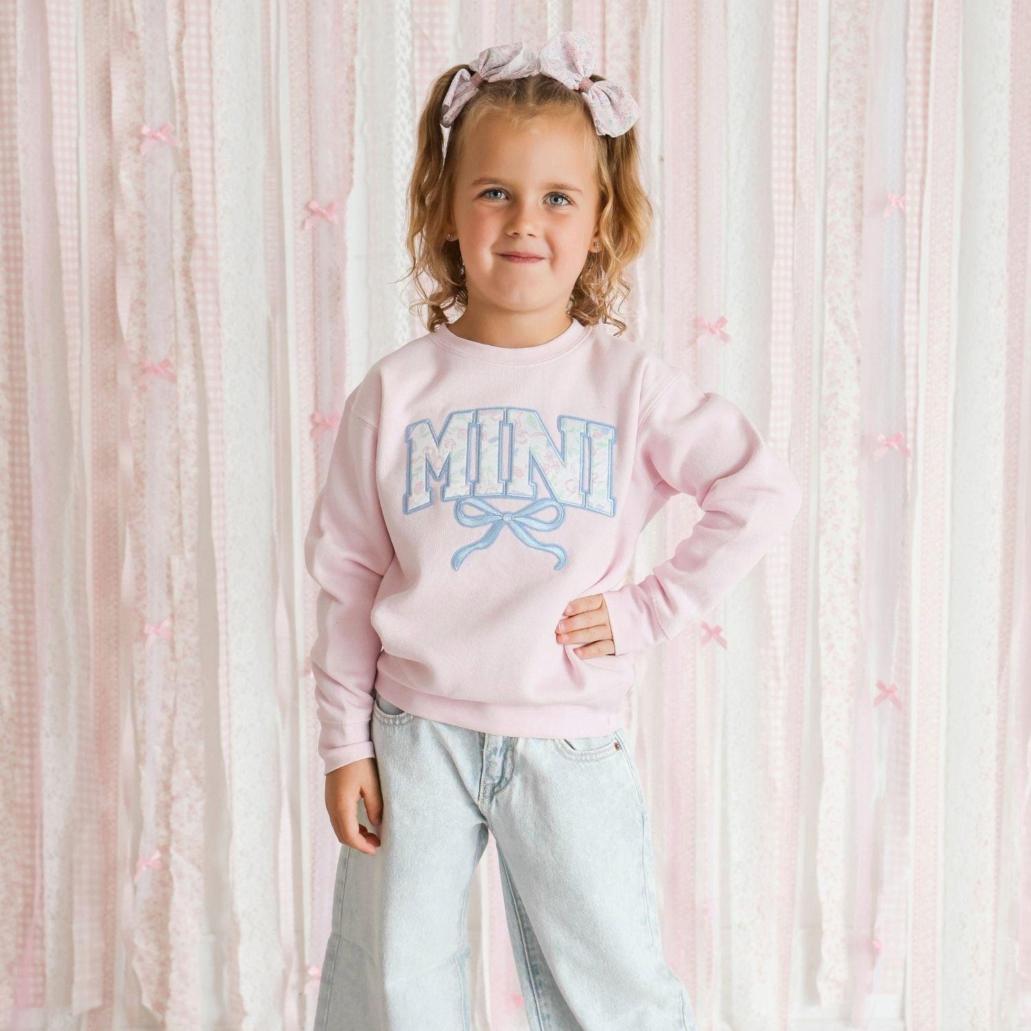 Mini Bow Patch Sweatshirt image number 1