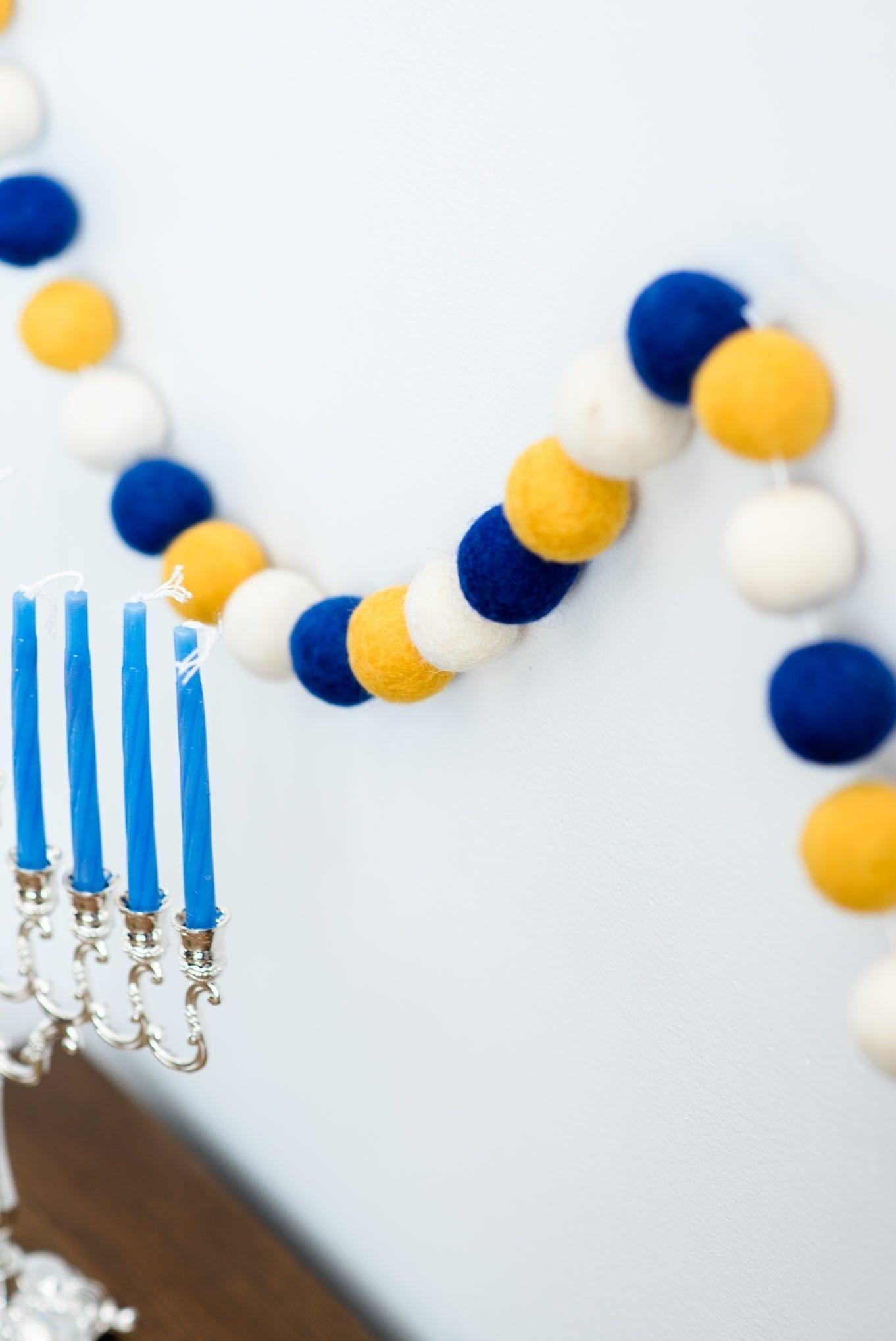 Hanukkah Ball Felt Garland image number 2