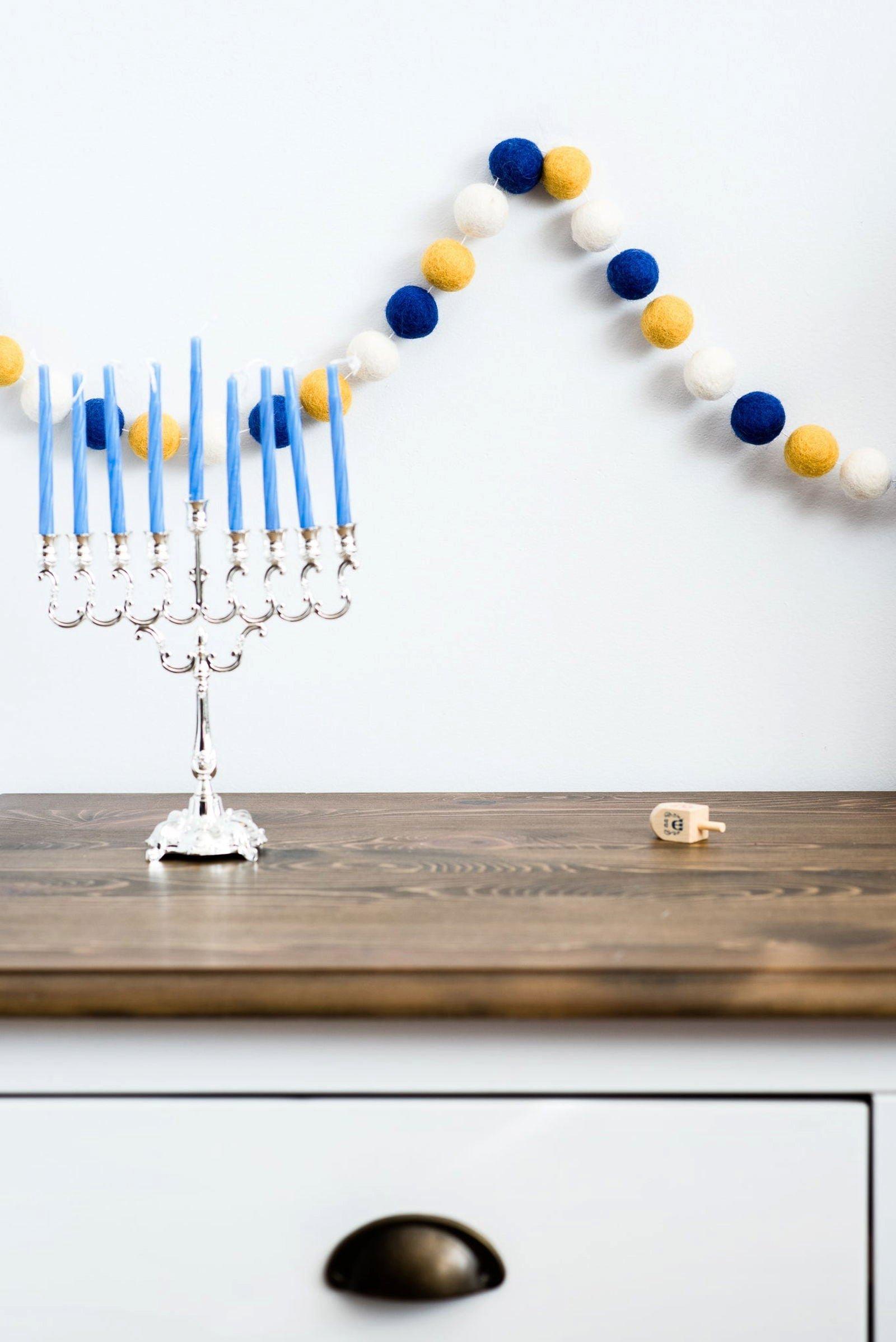 Hanukkah Ball Felt Garland image number 3