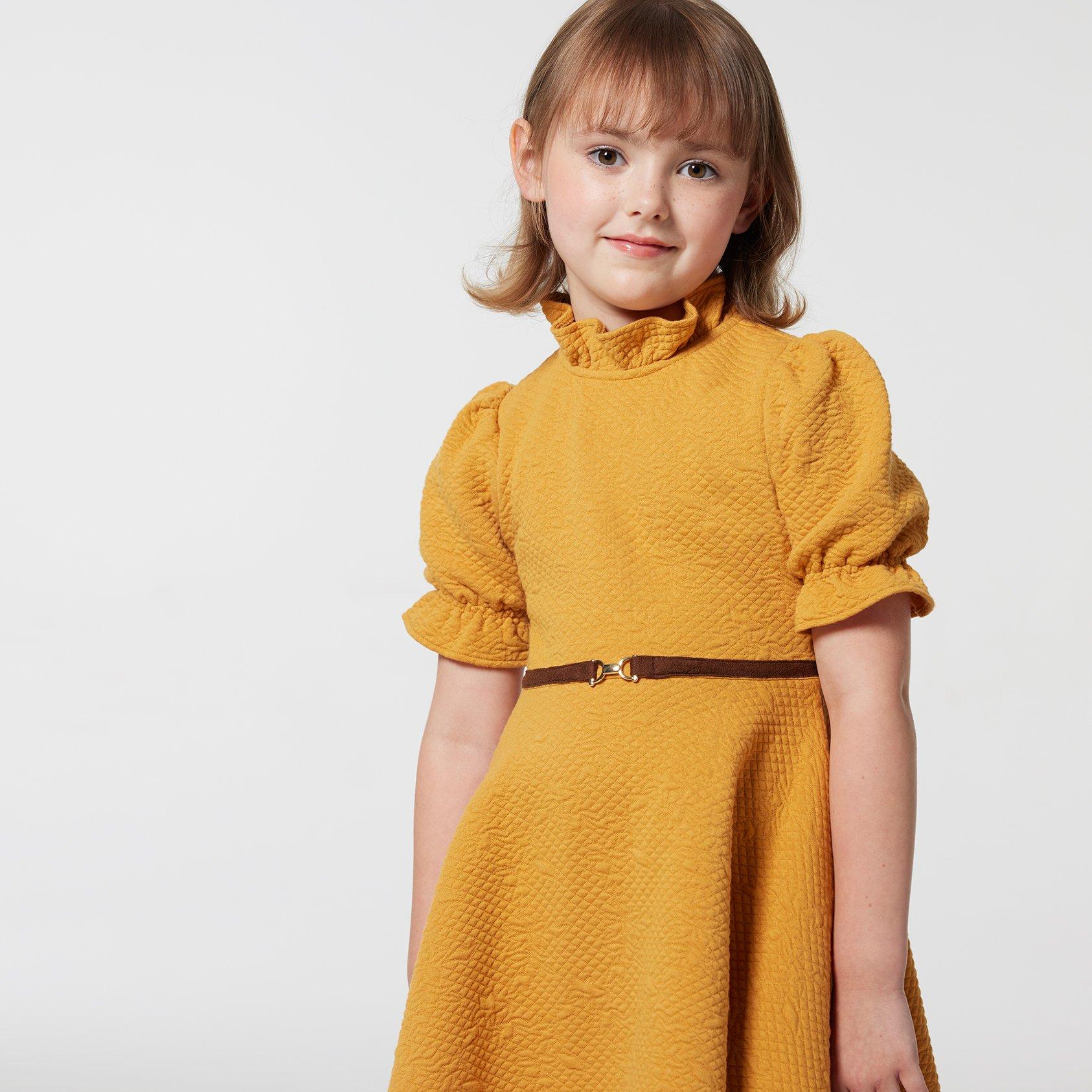 Quilted Jacquard Puff Sleeve Dress image number 4