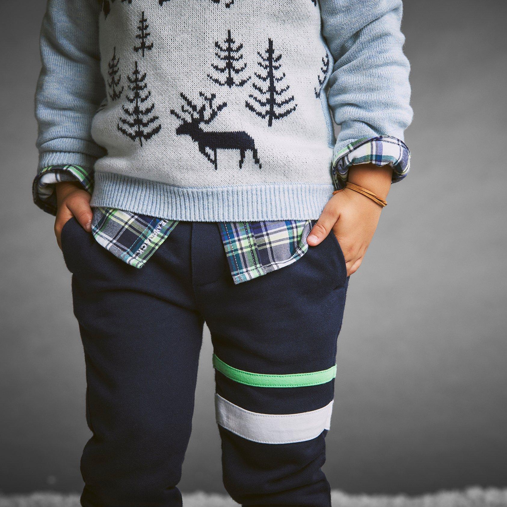 Snow Scenic Sweater image number 4
