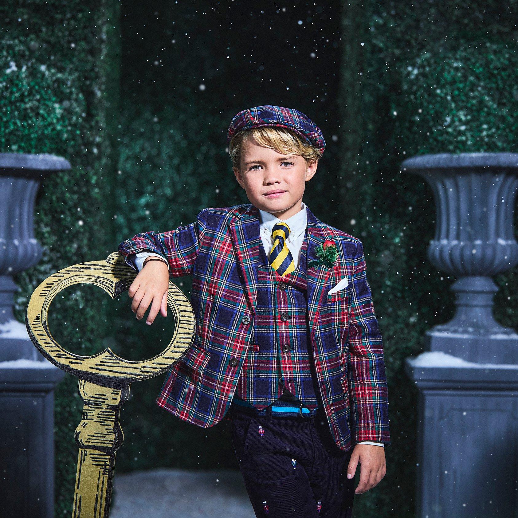 The Tartan Traditions Vest image number 1