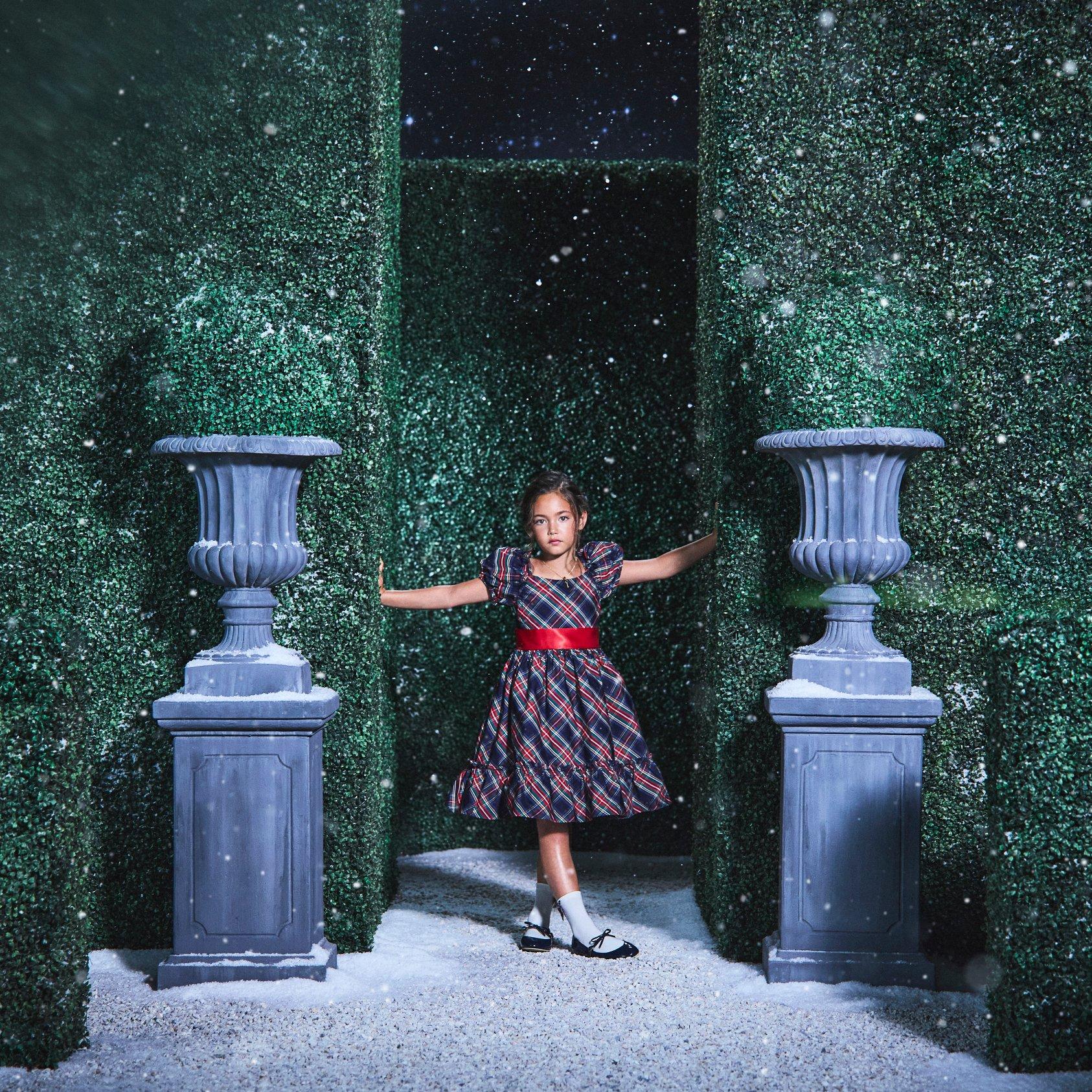 The&nbsp;Tartan Traditions&nbsp;Dress image number 1