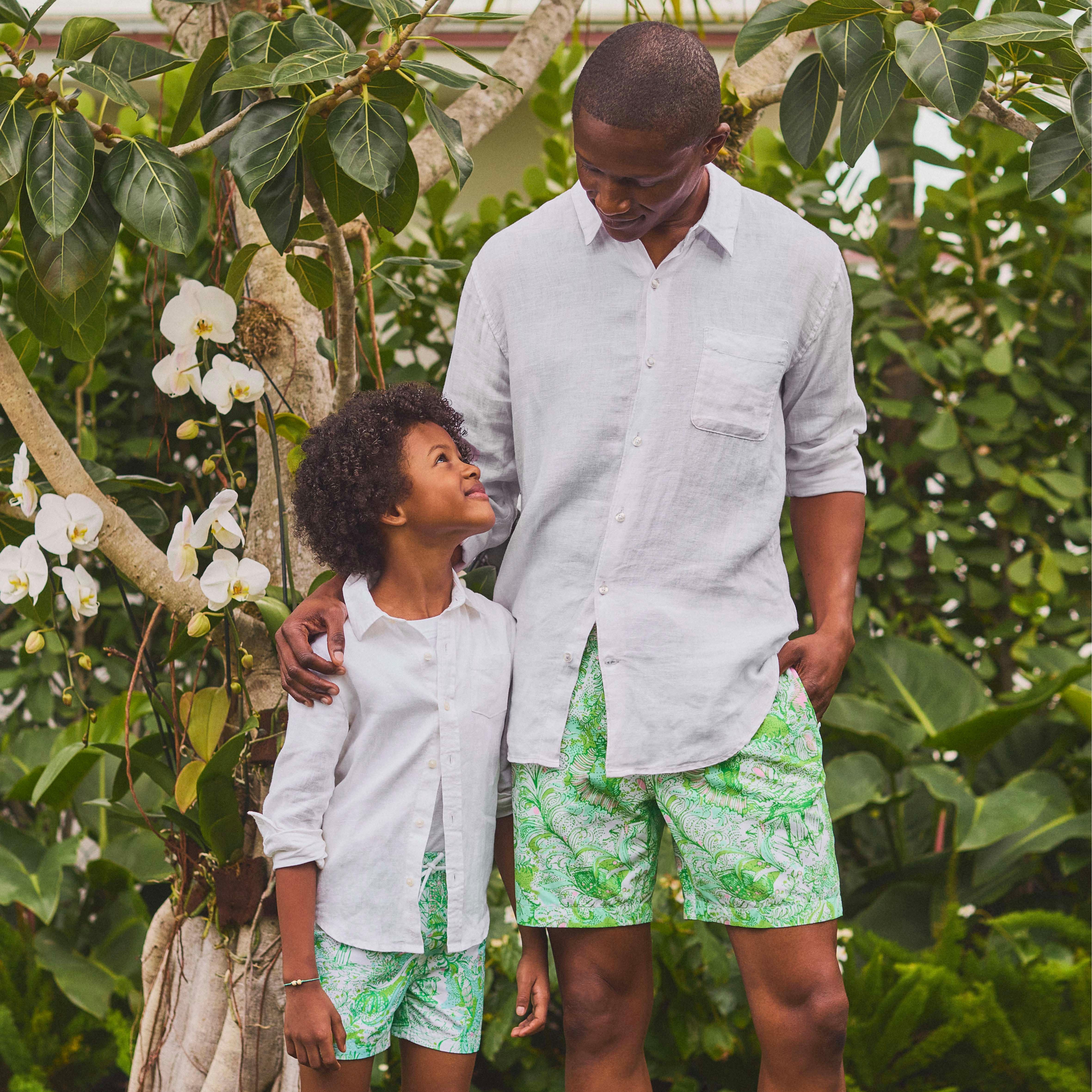 Lilly Pulitzer Men&rsquo;s Addison Shirt image number 3