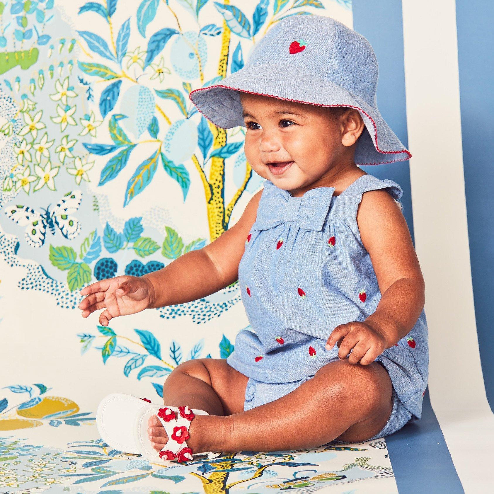 Baby Strawberry Matching Set image number 1