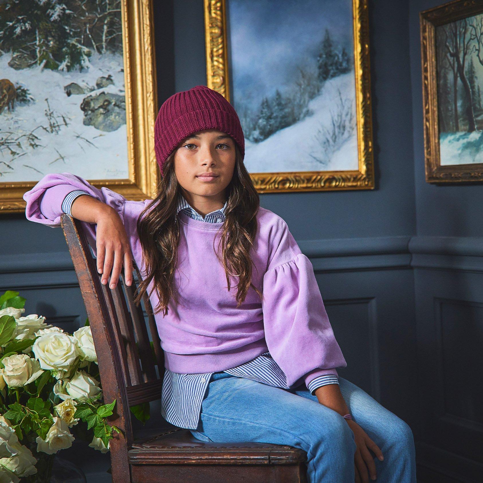 Velour Puff Sleeve Sweatshirt image number 3